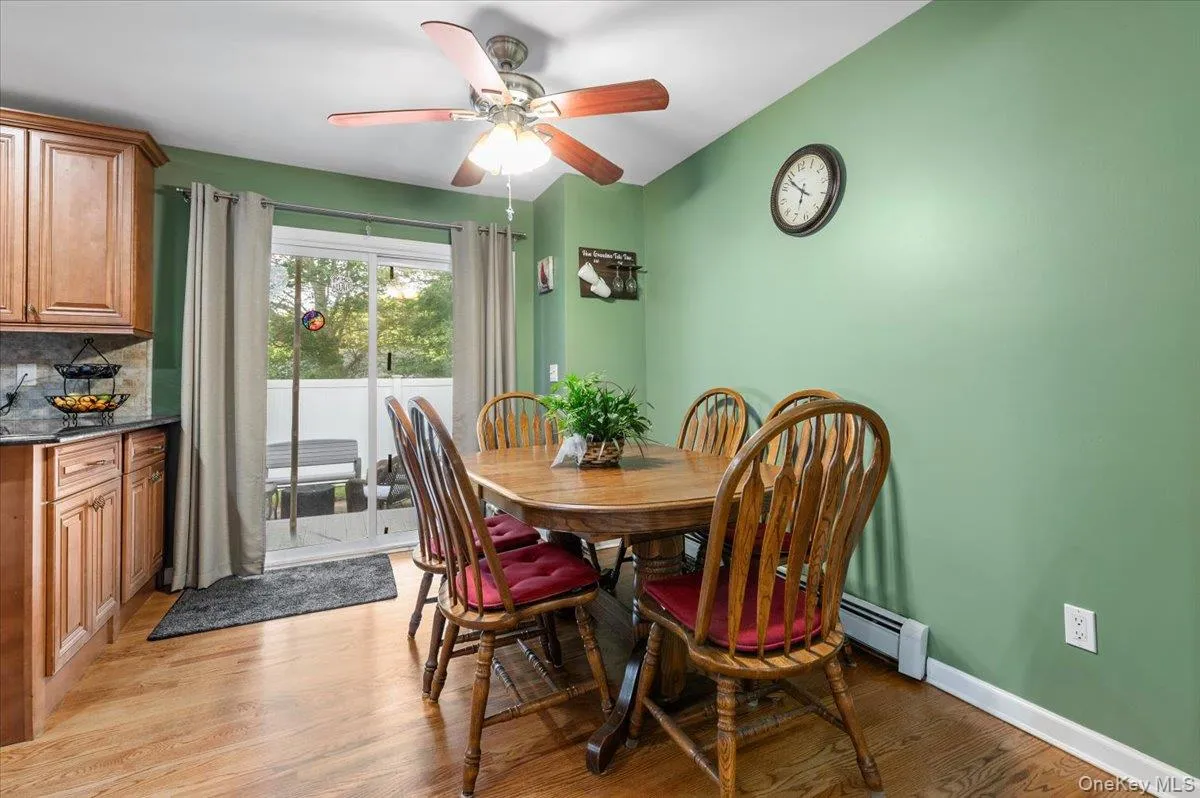 7 Maple Avenue, Brookhaven, NY, 4 Bedrooms Bedrooms, 8 Rooms Rooms,2 BathroomsBathrooms,Residential,For Rent,Maple,0,1012152 7 Maple Avenue, Brookhaven, NY, 4 Bedrooms Bedrooms, 8 Rooms Rooms,2 BathroomsBathrooms,Residential,For Rent,Maple,0,1012152