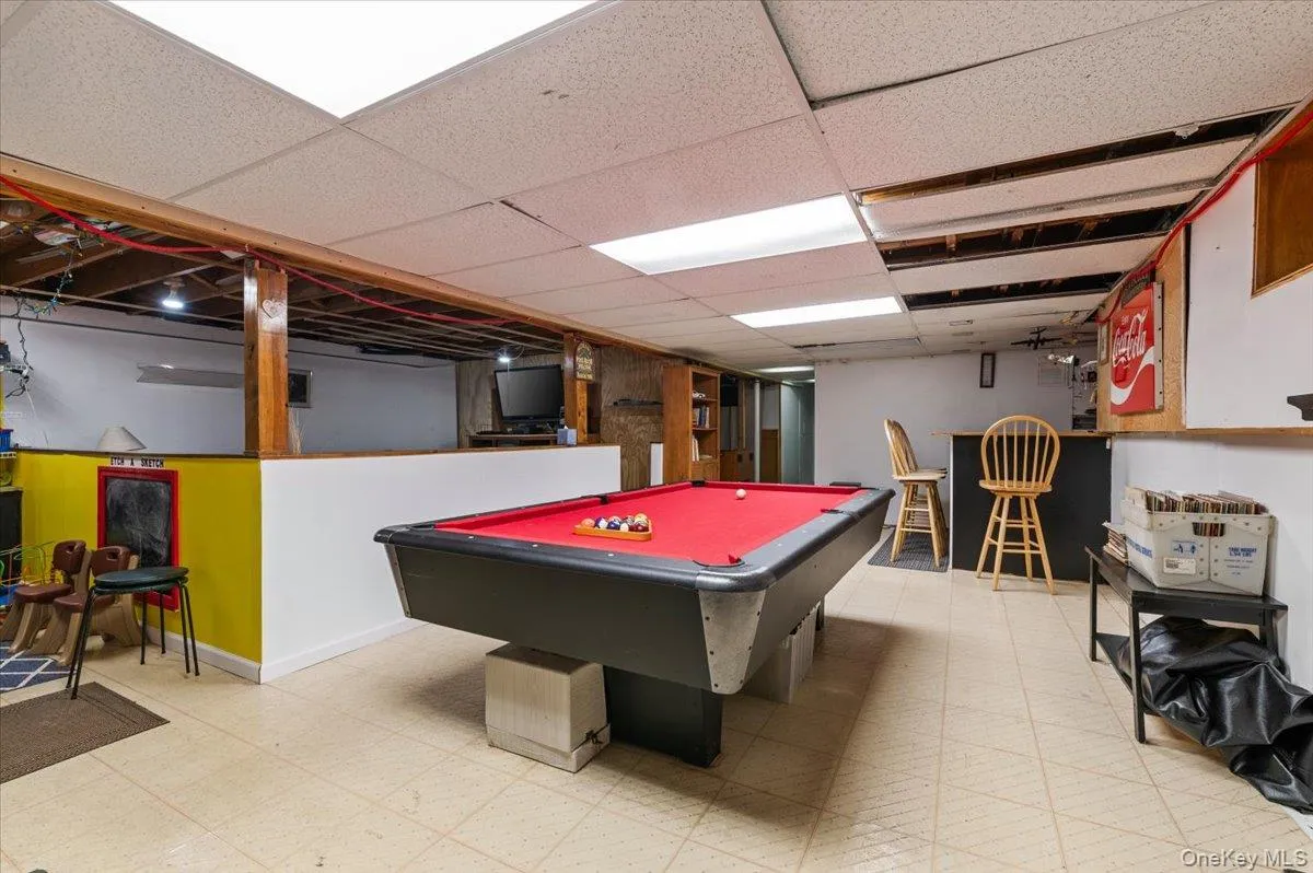 7 Maple Avenue, Brookhaven, NY, 4 Bedrooms Bedrooms, 8 Rooms Rooms,2 BathroomsBathrooms,Residential,For Rent,Maple,0,1012152 7 Maple Avenue, Brookhaven, NY, 4 Bedrooms Bedrooms, 8 Rooms Rooms,2 BathroomsBathrooms,Residential,For Rent,Maple,0,1012152