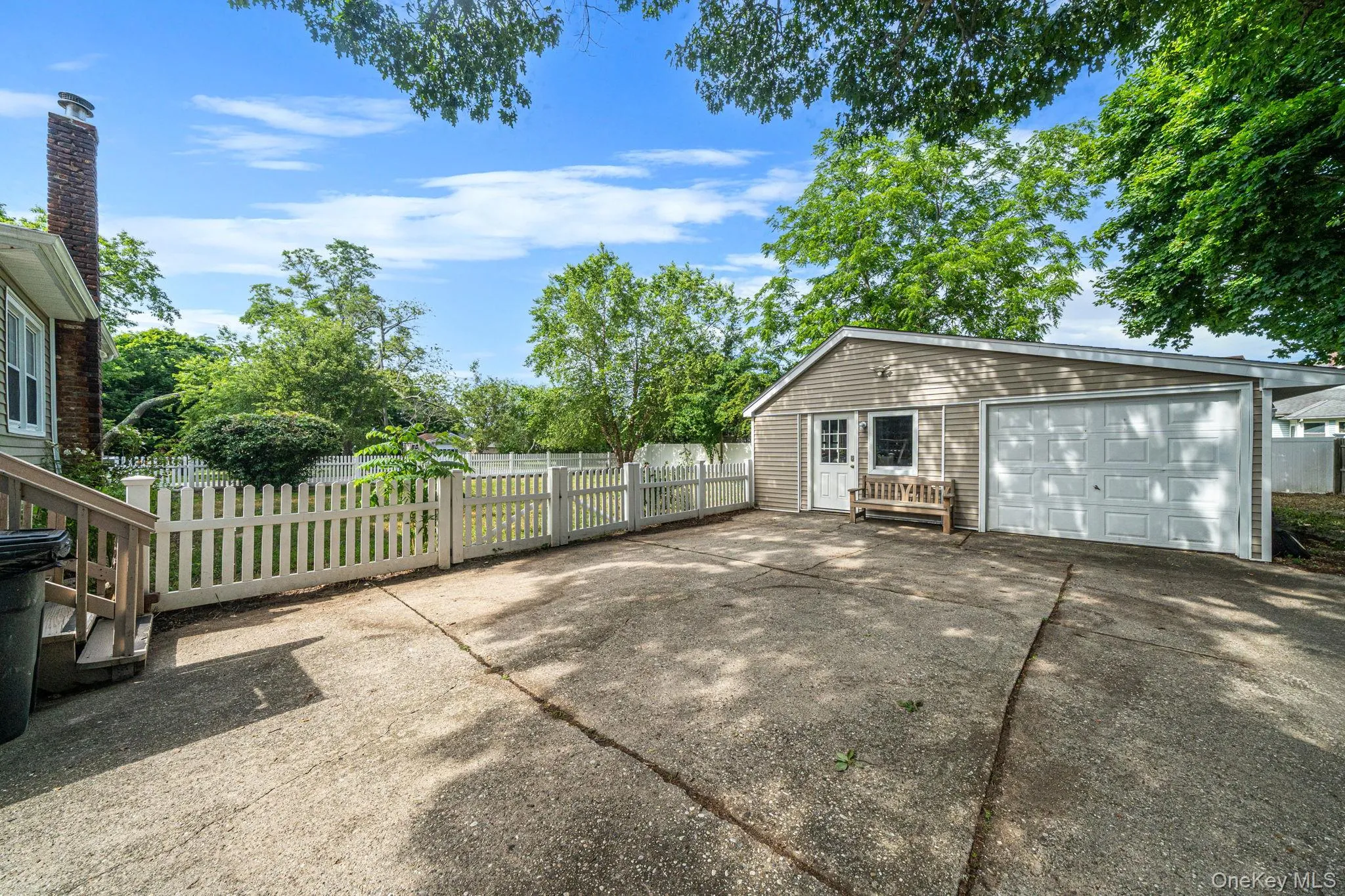 54 Division Avenue, Islip, NY, 5 Bedrooms Bedrooms, 10 Rooms Rooms,2 BathroomsBathrooms,Residential,For Rent,Division,0,KEY1012153 54 Division Avenue, Islip, NY, 5 Bedrooms Bedrooms, 10 Rooms Rooms,2 BathroomsBathrooms,Residential,For Rent,Division,0,KEY1012153