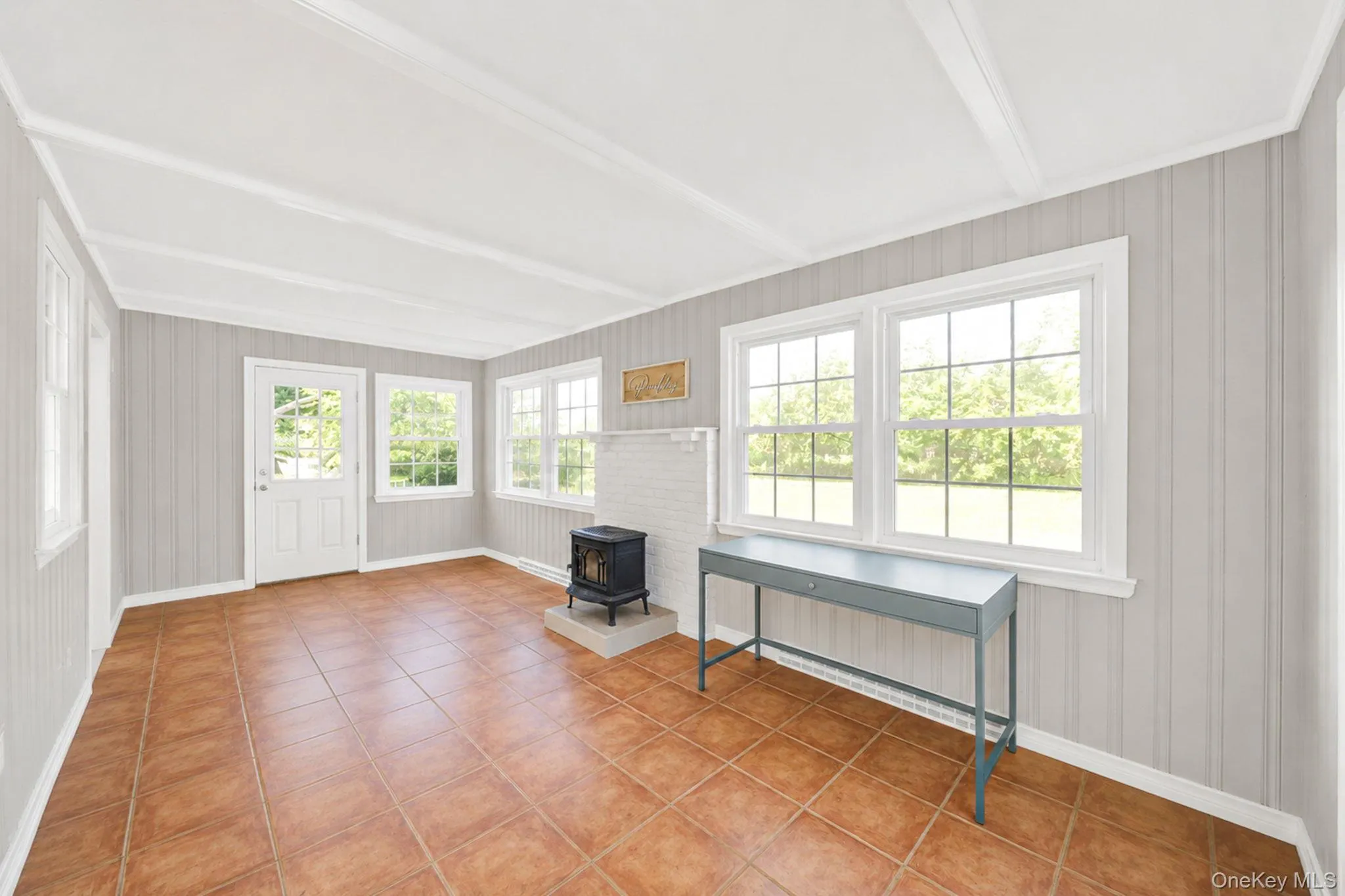 54 Division Avenue, Islip, NY, 5 Bedrooms Bedrooms, 10 Rooms Rooms,2 BathroomsBathrooms,Residential,For Rent,Division,0,KEY1012153 54 Division Avenue, Islip, NY, 5 Bedrooms Bedrooms, 10 Rooms Rooms,2 BathroomsBathrooms,Residential,For Rent,Division,0,KEY1012153