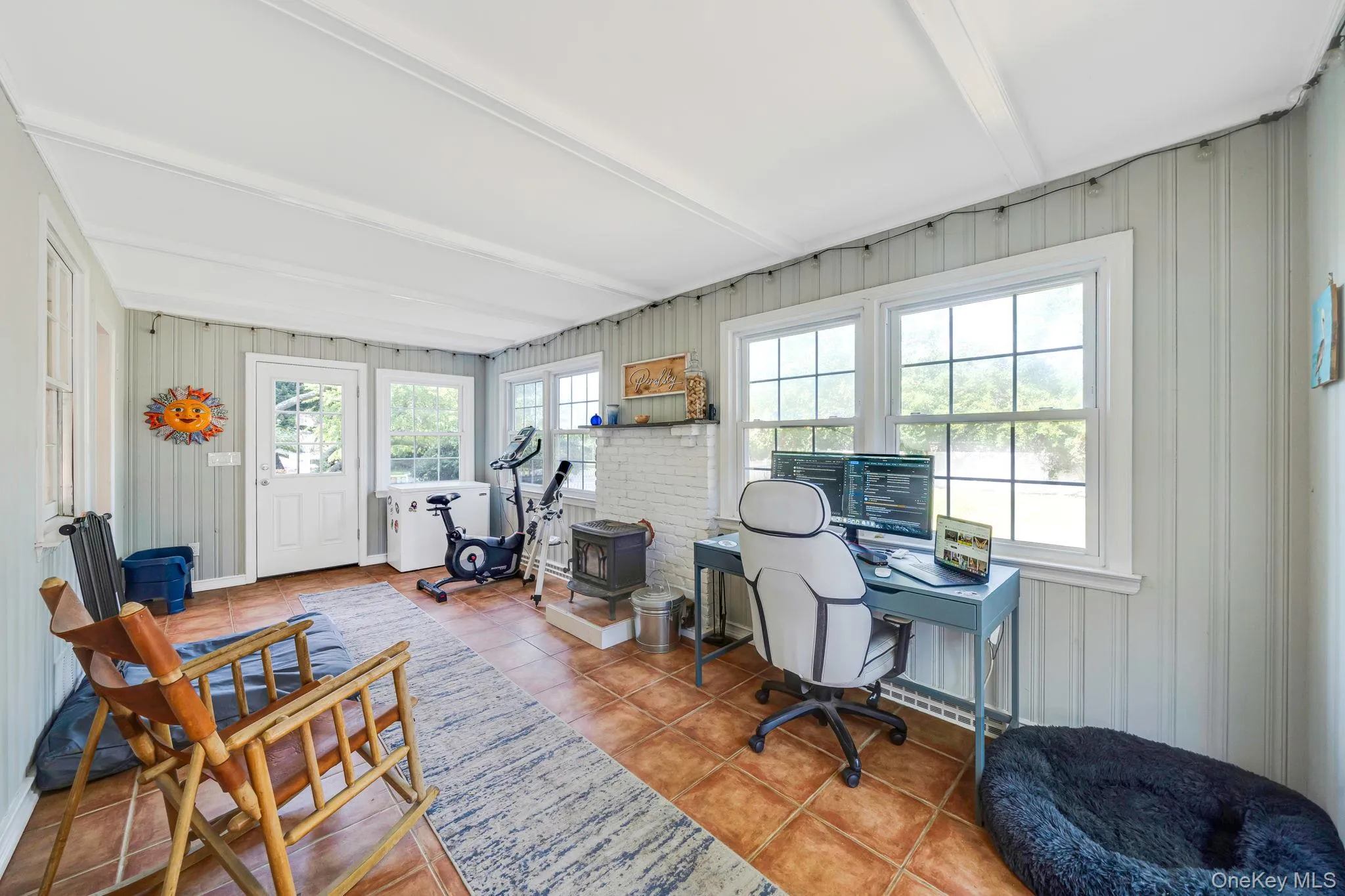 54 Division Avenue, Islip, NY, 5 Bedrooms Bedrooms, 10 Rooms Rooms,2 BathroomsBathrooms,Residential,For Rent,Division,0,KEY1012153 54 Division Avenue, Islip, NY, 5 Bedrooms Bedrooms, 10 Rooms Rooms,2 BathroomsBathrooms,Residential,For Rent,Division,0,KEY1012153