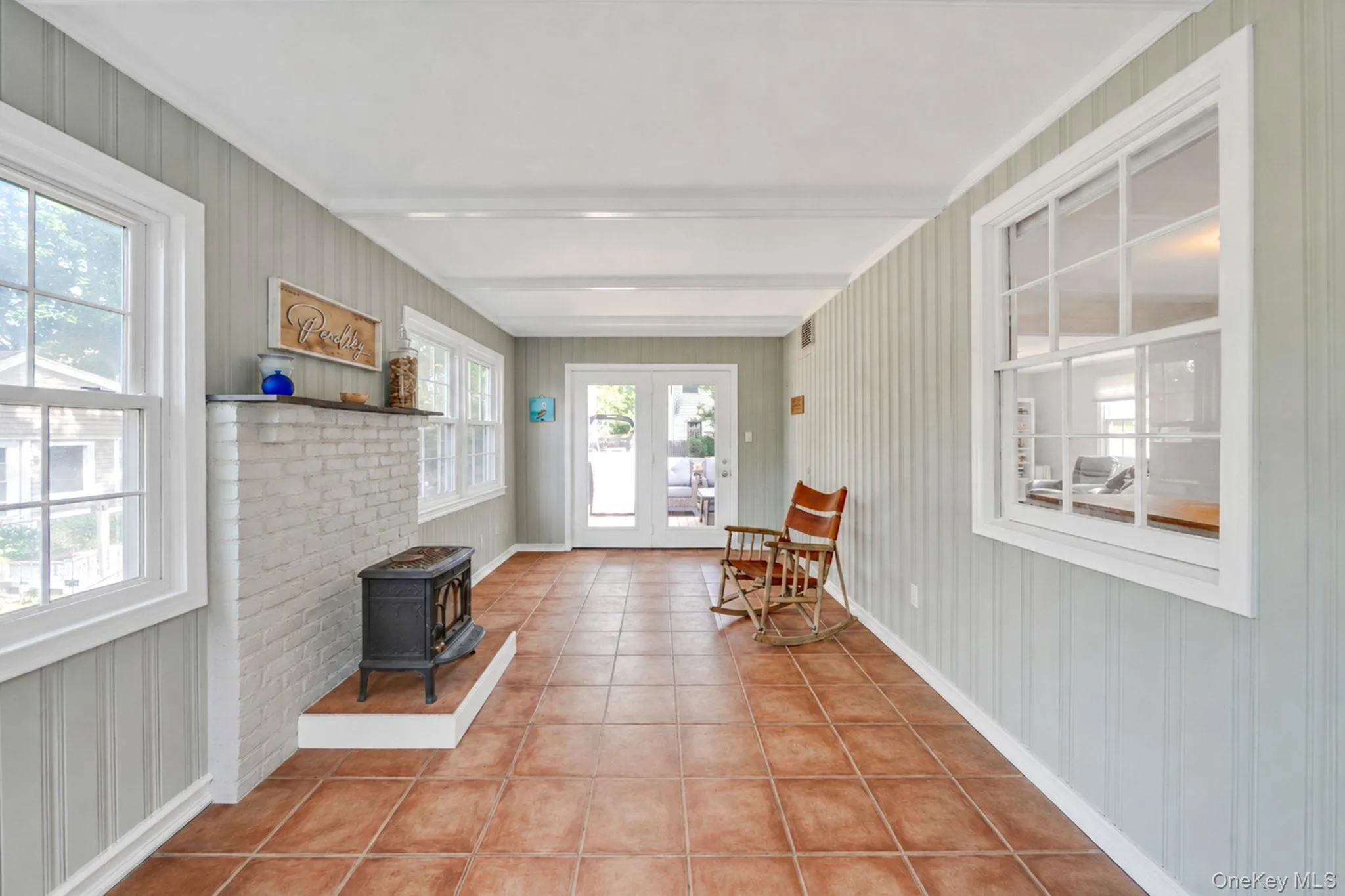 54 Division Avenue, Islip, NY, 5 Bedrooms Bedrooms, 10 Rooms Rooms,2 BathroomsBathrooms,Residential,For Rent,Division,0,KEY1012153 54 Division Avenue, Islip, NY, 5 Bedrooms Bedrooms, 10 Rooms Rooms,2 BathroomsBathrooms,Residential,For Rent,Division,0,KEY1012153