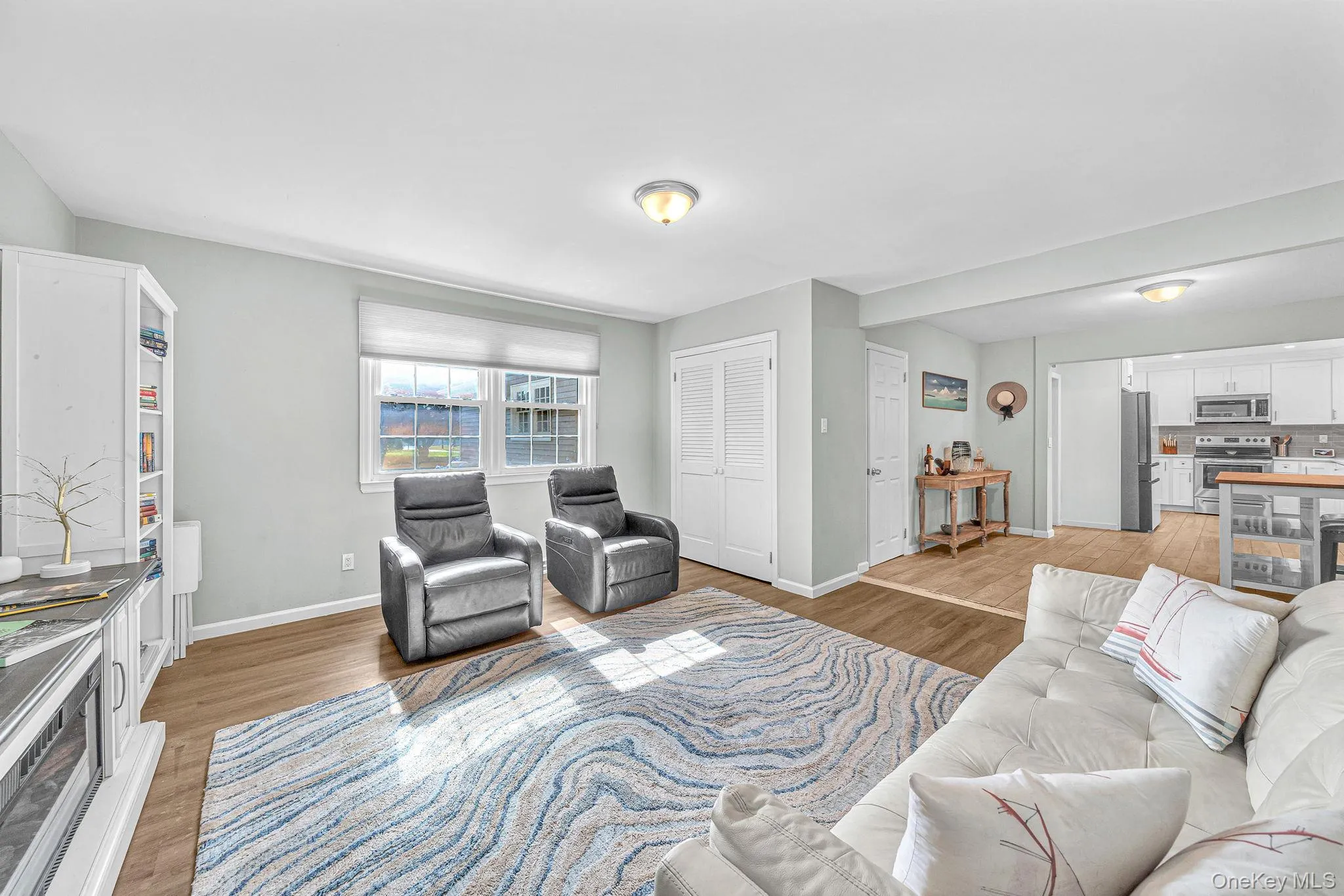 54 Division Avenue, Islip, NY, 5 Bedrooms Bedrooms, 10 Rooms Rooms,2 BathroomsBathrooms,Residential,For Rent,Division,0,KEY1012153 54 Division Avenue, Islip, NY, 5 Bedrooms Bedrooms, 10 Rooms Rooms,2 BathroomsBathrooms,Residential,For Rent,Division,0,KEY1012153