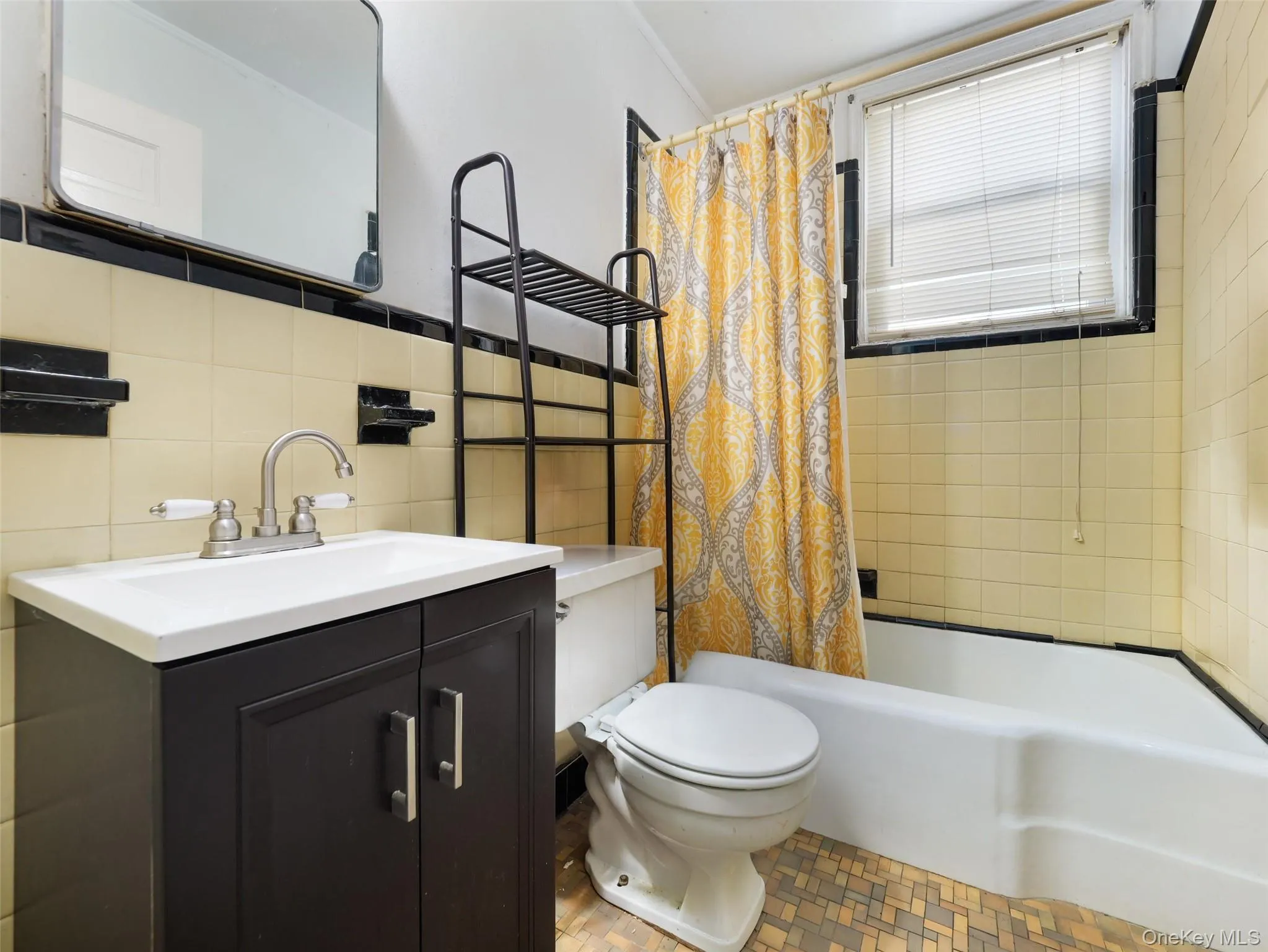 425 Baldwin Road, Hempstead, NY, 4 Bedrooms Bedrooms, 9 Rooms Rooms,2 BathroomsBathrooms,Residential,For Rent,Baldwin,0,1012154 425 Baldwin Road, Hempstead, NY, 4 Bedrooms Bedrooms, 9 Rooms Rooms,2 BathroomsBathrooms,Residential,For Rent,Baldwin,0,1012154