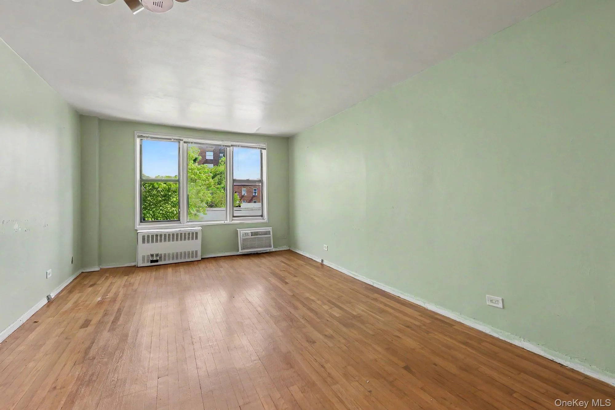 3235 Cambridge Avenue, New York, NY, 1 Bedroom Bedrooms, 3 Rooms Rooms,1 BathroomBathrooms,Residential,For Rent,Cambridge,0,1012156 3235 Cambridge Avenue, New York, NY, 1 Bedroom Bedrooms, 3 Rooms Rooms,1 BathroomBathrooms,Residential,For Rent,Cambridge,0,1012156