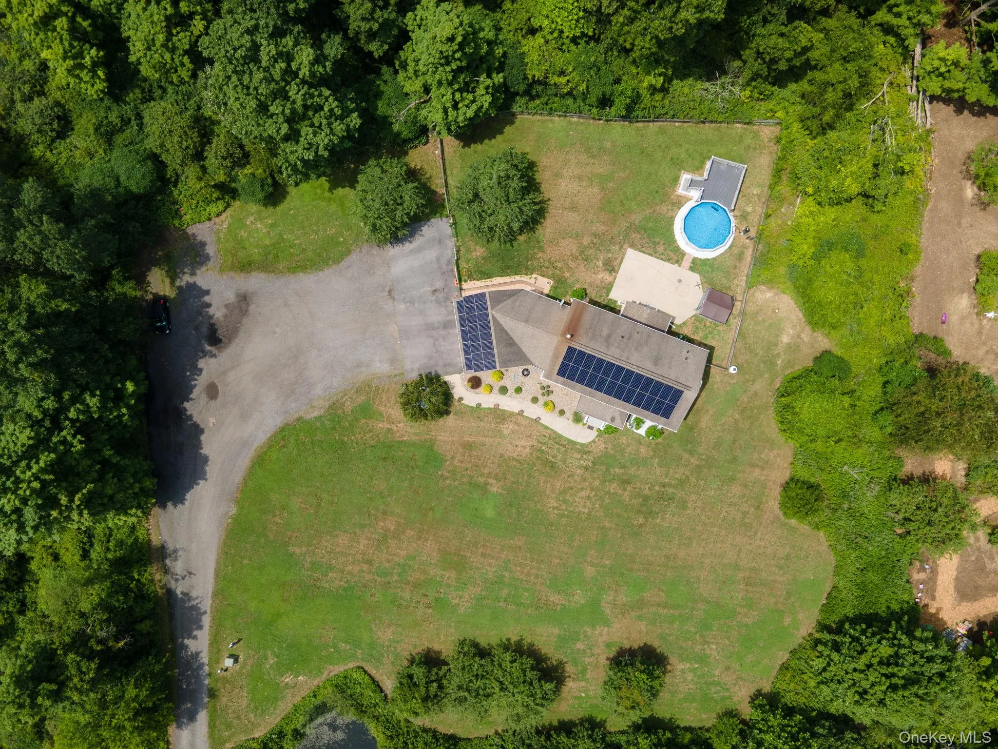 733 Lattintown Road, Marlboro, NY, 4 Bedrooms Bedrooms, 12 Rooms Rooms,2 BathroomsBathrooms,Residential,For Rent,Lattintown,0,1012157 733 Lattintown Road, Marlboro, NY, 4 Bedrooms Bedrooms, 12 Rooms Rooms,2 BathroomsBathrooms,Residential,For Rent,Lattintown,0,1012157
