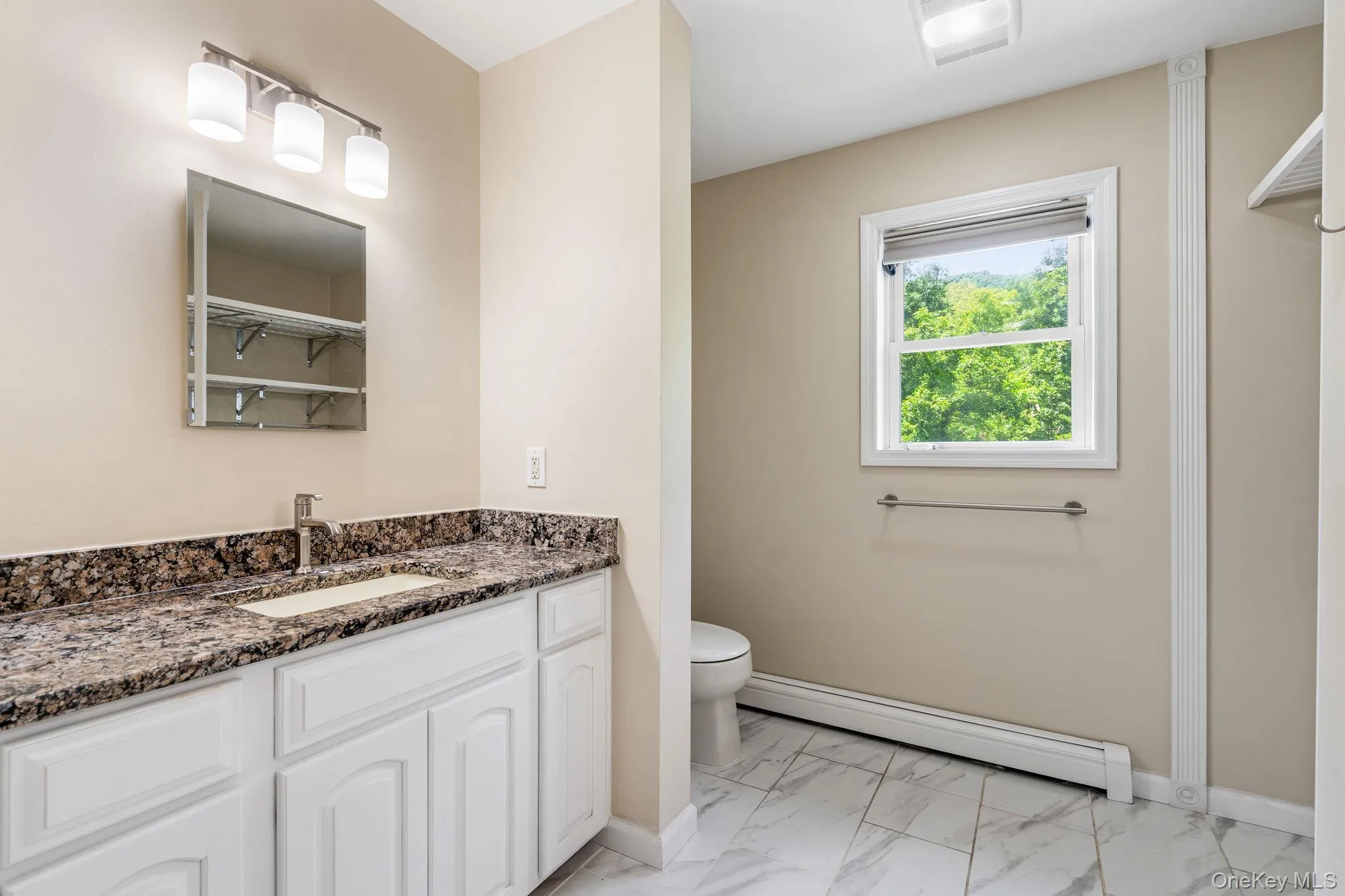 733 Lattintown Road, Marlboro, NY, 4 Bedrooms Bedrooms, 12 Rooms Rooms,2 BathroomsBathrooms,Residential,For Rent,Lattintown,0,1012157 733 Lattintown Road, Marlboro, NY, 4 Bedrooms Bedrooms, 12 Rooms Rooms,2 BathroomsBathrooms,Residential,For Rent,Lattintown,0,1012157