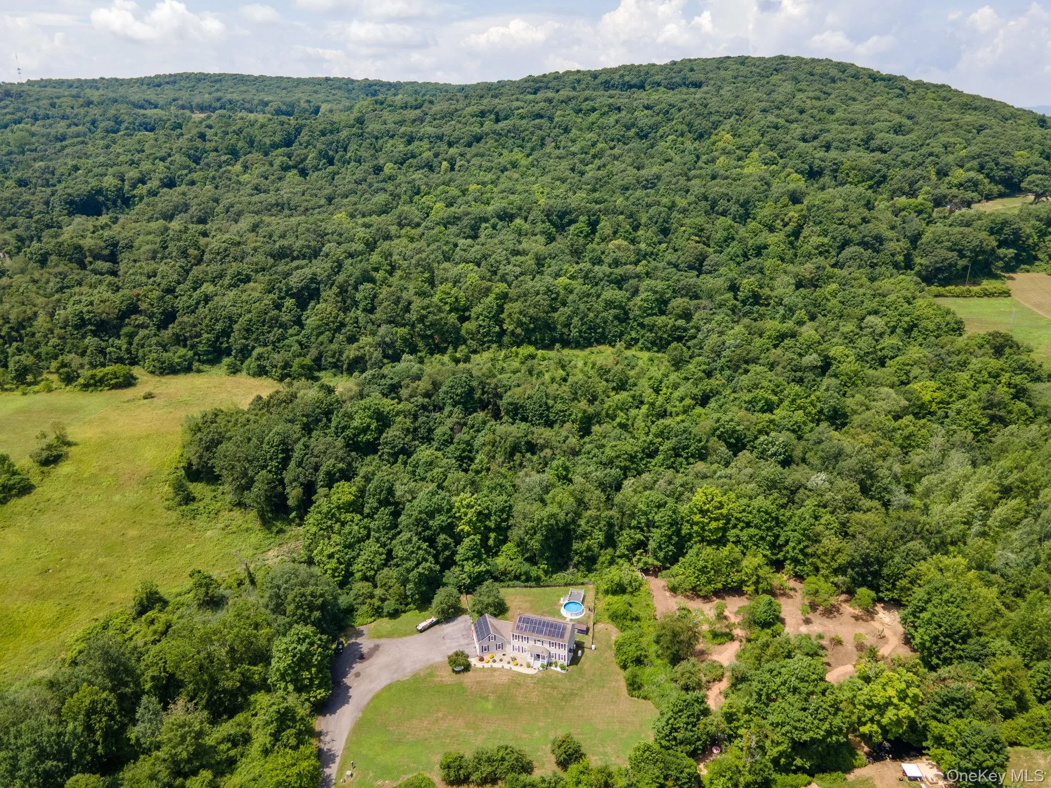 733 Lattintown Road, Marlboro, NY, 4 Bedrooms Bedrooms, 12 Rooms Rooms,2 BathroomsBathrooms,Residential,For Rent,Lattintown,0,1012157 733 Lattintown Road, Marlboro, NY, 4 Bedrooms Bedrooms, 12 Rooms Rooms,2 BathroomsBathrooms,Residential,For Rent,Lattintown,0,1012157