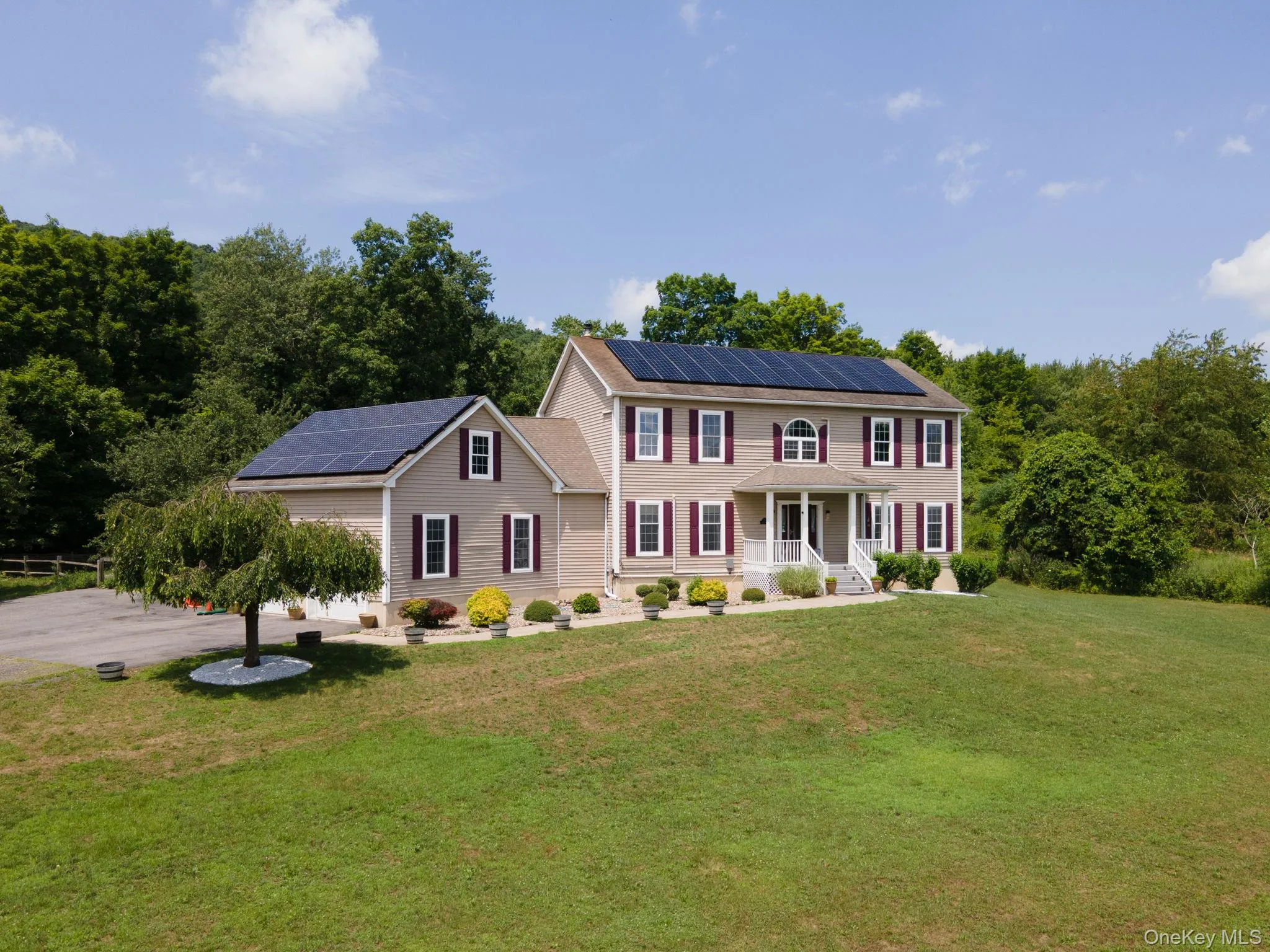 733 Lattintown Road, Marlboro, NY, 4 Bedrooms Bedrooms, 12 Rooms Rooms,2 BathroomsBathrooms,Residential,For Rent,Lattintown,0,1012157 733 Lattintown Road, Marlboro, NY, 4 Bedrooms Bedrooms, 12 Rooms Rooms,2 BathroomsBathrooms,Residential,For Rent,Lattintown,0,1012157
