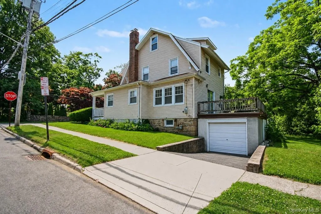 280 Post Road, White Plains, NY, 2 Bedrooms Bedrooms, 5 Rooms Rooms,2 BathroomsBathrooms,Residential,For Rent,Post,0,KEY1012158 280 Post Road, White Plains, NY, 2 Bedrooms Bedrooms, 5 Rooms Rooms,2 BathroomsBathrooms,Residential,For Rent,Post,0,KEY1012158