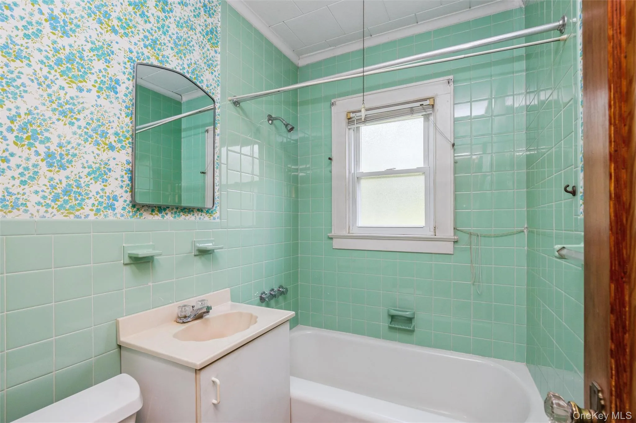 10 Laurel Road, Brookhaven, NY, 4 Bedrooms Bedrooms, 6 Rooms Rooms,1 BathroomBathrooms,Residential,For Rent,Laurel,0,1012159 10 Laurel Road, Brookhaven, NY, 4 Bedrooms Bedrooms, 6 Rooms Rooms,1 BathroomBathrooms,Residential,For Rent,Laurel,0,1012159