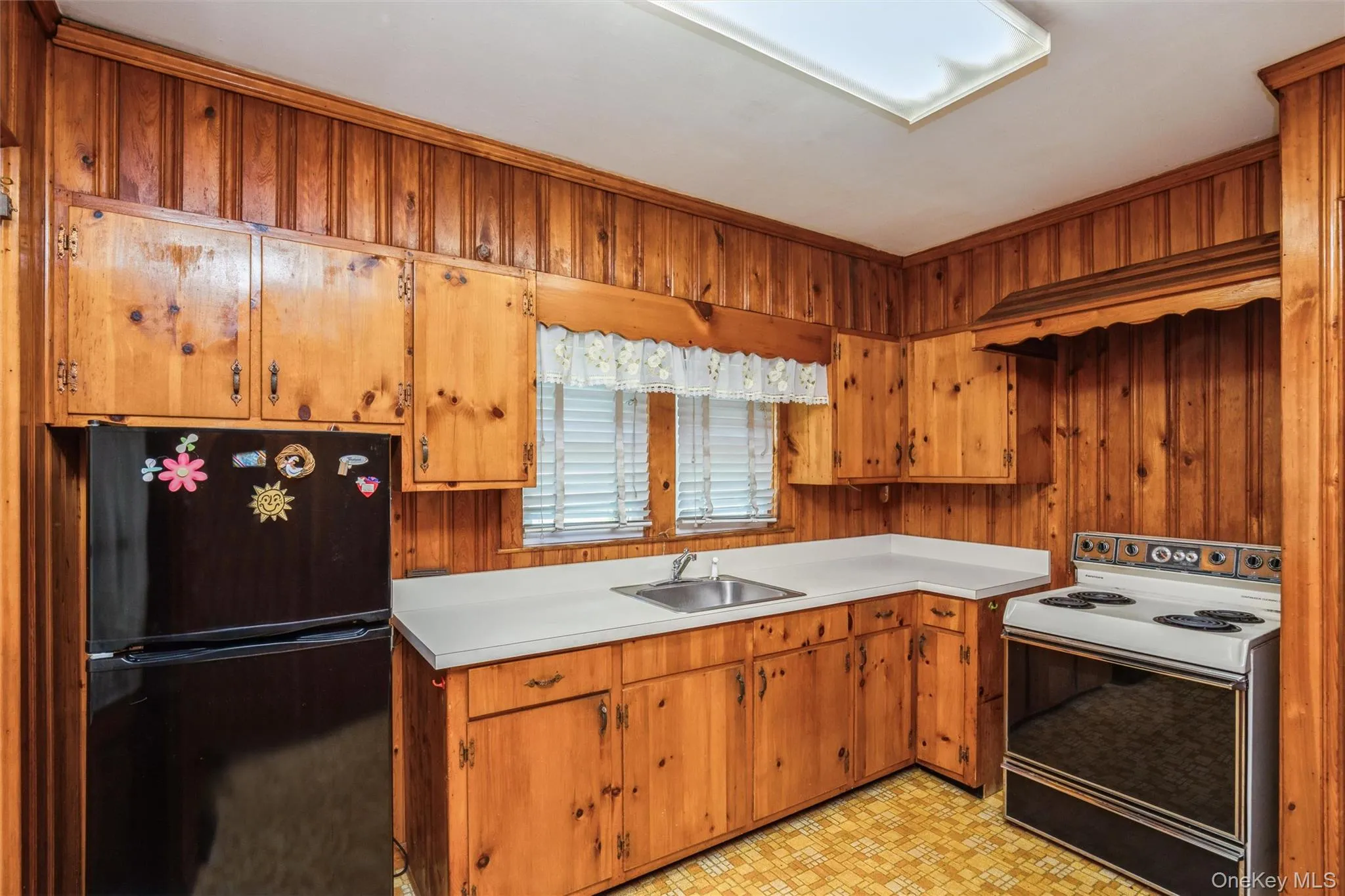 10 Laurel Road, Brookhaven, NY, 4 Bedrooms Bedrooms, 6 Rooms Rooms,1 BathroomBathrooms,Residential,For Rent,Laurel,0,1012159 10 Laurel Road, Brookhaven, NY, 4 Bedrooms Bedrooms, 6 Rooms Rooms,1 BathroomBathrooms,Residential,For Rent,Laurel,0,1012159