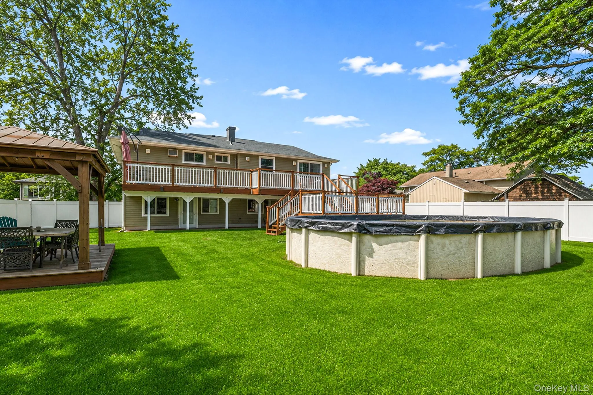23 Ehler Street, Islip, NY, 5 Bedrooms Bedrooms, 14 Rooms Rooms,3 BathroomsBathrooms,Residential,For Rent,Ehler,0,1012166 23 Ehler Street, Islip, NY, 5 Bedrooms Bedrooms, 14 Rooms Rooms,3 BathroomsBathrooms,Residential,For Rent,Ehler,0,1012166