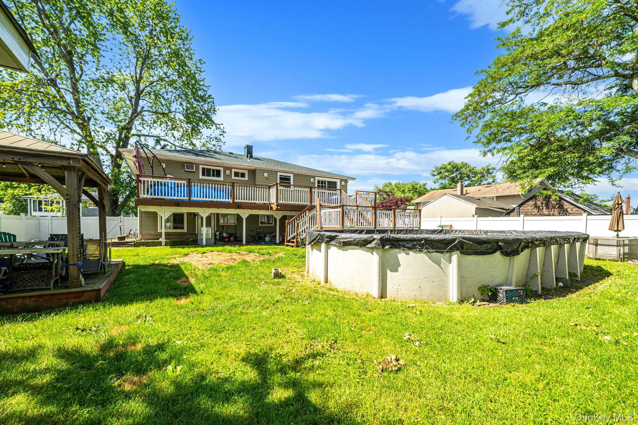 23 Ehler Street, Islip, NY, 5 Bedrooms Bedrooms, 14 Rooms Rooms,3 BathroomsBathrooms,Residential,For Rent,Ehler,0,1012166 23 Ehler Street, Islip, NY, 5 Bedrooms Bedrooms, 14 Rooms Rooms,3 BathroomsBathrooms,Residential,For Rent,Ehler,0,1012166