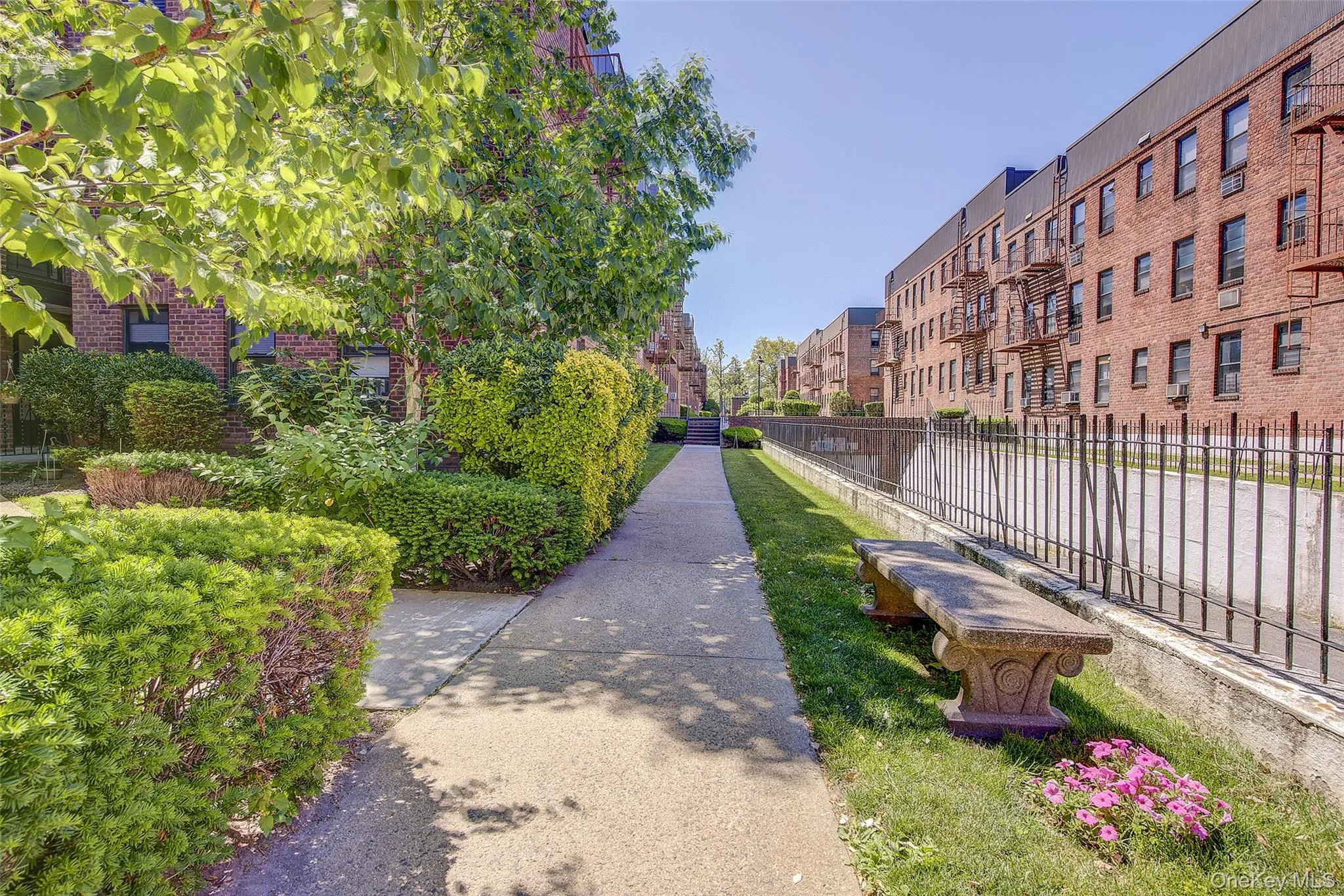 215-40 47th Avenue, New York, NY, 2 Bedrooms Bedrooms, 4 Rooms Rooms,1 BathroomBathrooms,Residential,For Rent,47th,0,1012170 215-40 47th Avenue, New York, NY, 2 Bedrooms Bedrooms, 4 Rooms Rooms,1 BathroomBathrooms,Residential,For Rent,47th,0,1012170