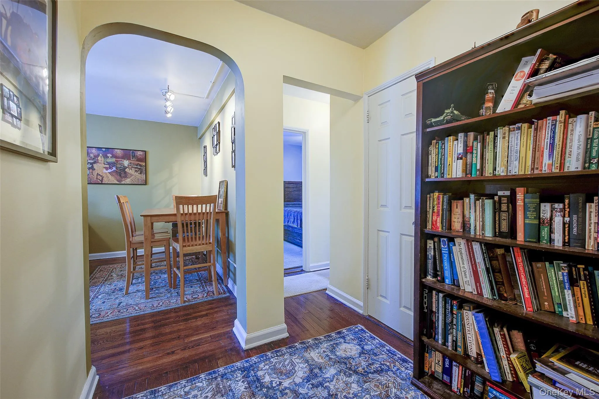 215-40 47th Avenue, New York, NY, 2 Bedrooms Bedrooms, 4 Rooms Rooms,1 BathroomBathrooms,Residential,For Rent,47th,0,1012170 215-40 47th Avenue, New York, NY, 2 Bedrooms Bedrooms, 4 Rooms Rooms,1 BathroomBathrooms,Residential,For Rent,47th,0,1012170