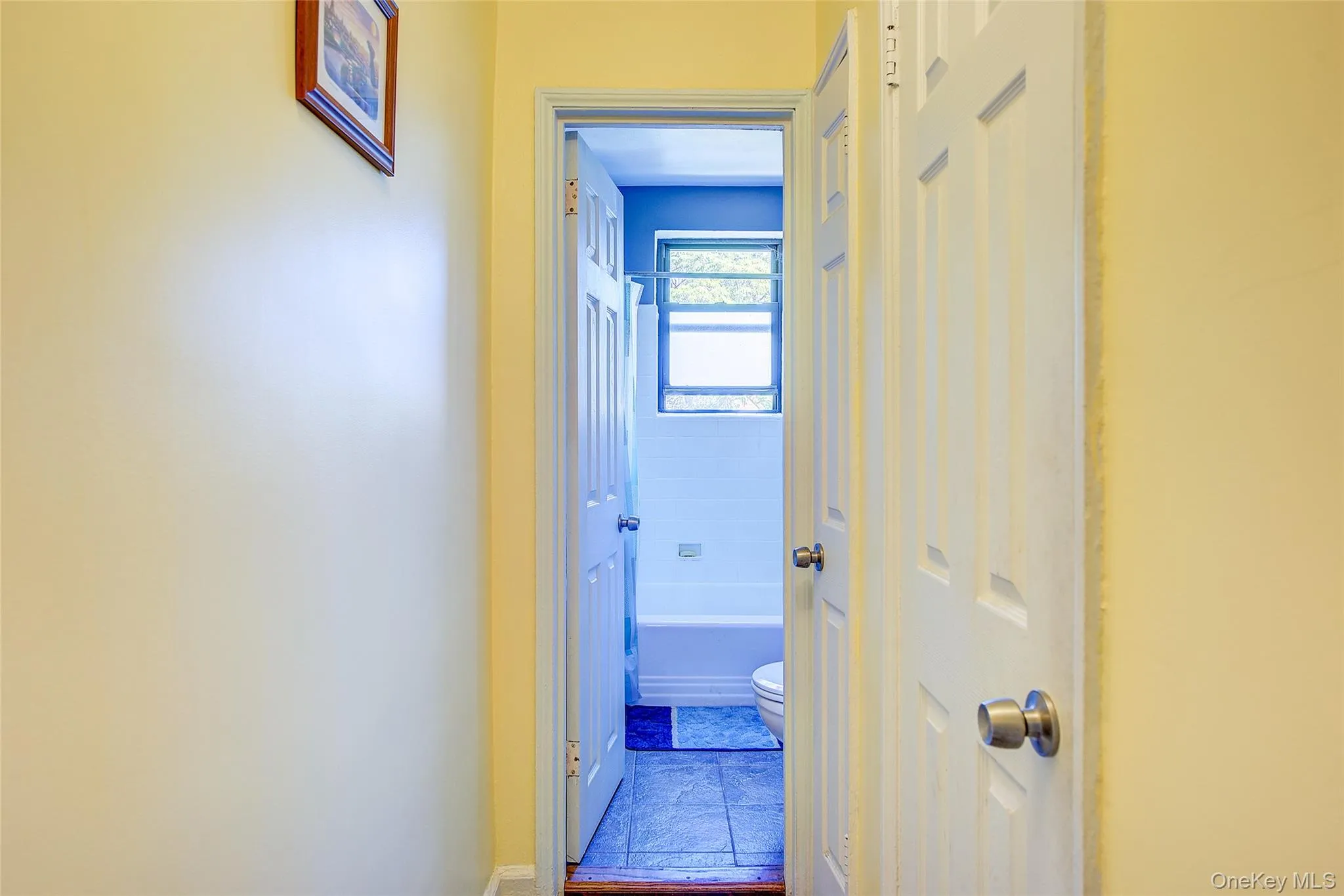 215-40 47th Avenue, New York, NY, 2 Bedrooms Bedrooms, 4 Rooms Rooms,1 BathroomBathrooms,Residential,For Rent,47th,0,1012170 215-40 47th Avenue, New York, NY, 2 Bedrooms Bedrooms, 4 Rooms Rooms,1 BathroomBathrooms,Residential,For Rent,47th,0,1012170