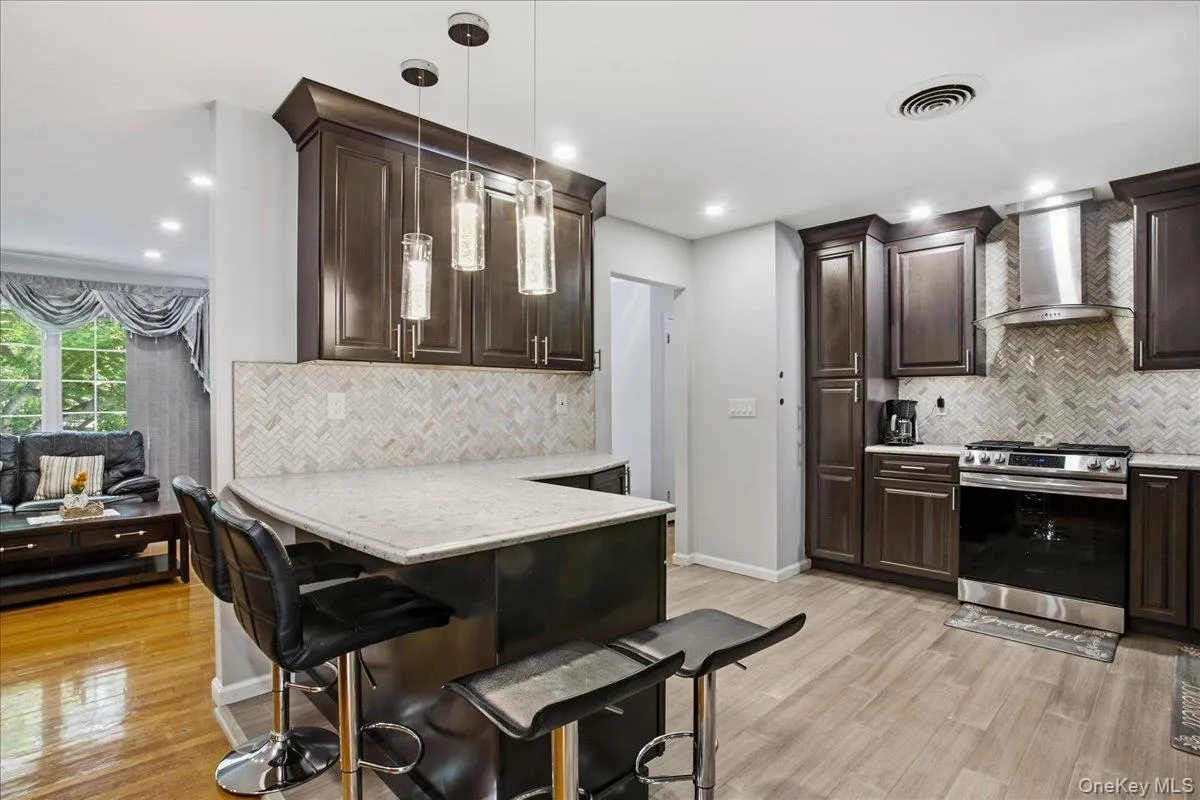 1 Saddle Lane, Clarkstown, NY, 4 Bedrooms Bedrooms, 8 Rooms Rooms,2 BathroomsBathrooms,Residential,For Rent,Saddle,0,1012173 1 Saddle Lane, Clarkstown, NY, 4 Bedrooms Bedrooms, 8 Rooms Rooms,2 BathroomsBathrooms,Residential,For Rent,Saddle,0,1012173