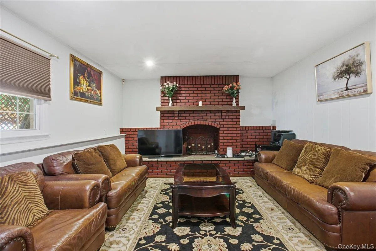 1 Saddle Lane, Clarkstown, NY, 4 Bedrooms Bedrooms, 8 Rooms Rooms,2 BathroomsBathrooms,Residential,For Rent,Saddle,0,1012173 1 Saddle Lane, Clarkstown, NY, 4 Bedrooms Bedrooms, 8 Rooms Rooms,2 BathroomsBathrooms,Residential,For Rent,Saddle,0,1012173