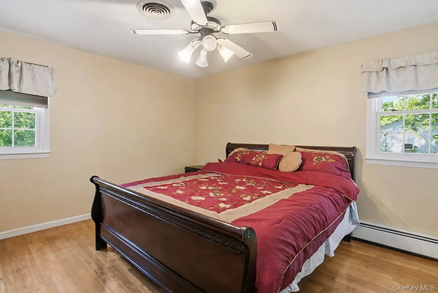 1 Saddle Lane, Clarkstown, NY, 4 Bedrooms Bedrooms, 8 Rooms Rooms,2 BathroomsBathrooms,Residential,For Rent,Saddle,0,1012173 1 Saddle Lane, Clarkstown, NY, 4 Bedrooms Bedrooms, 8 Rooms Rooms,2 BathroomsBathrooms,Residential,For Rent,Saddle,0,1012173