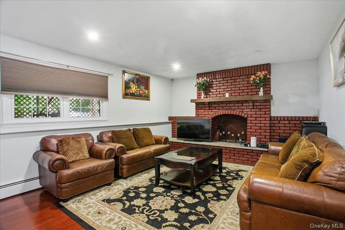 1 Saddle Lane, Clarkstown, NY, 4 Bedrooms Bedrooms, 8 Rooms Rooms,2 BathroomsBathrooms,Residential,For Rent,Saddle,0,1012173 1 Saddle Lane, Clarkstown, NY, 4 Bedrooms Bedrooms, 8 Rooms Rooms,2 BathroomsBathrooms,Residential,For Rent,Saddle,0,1012173