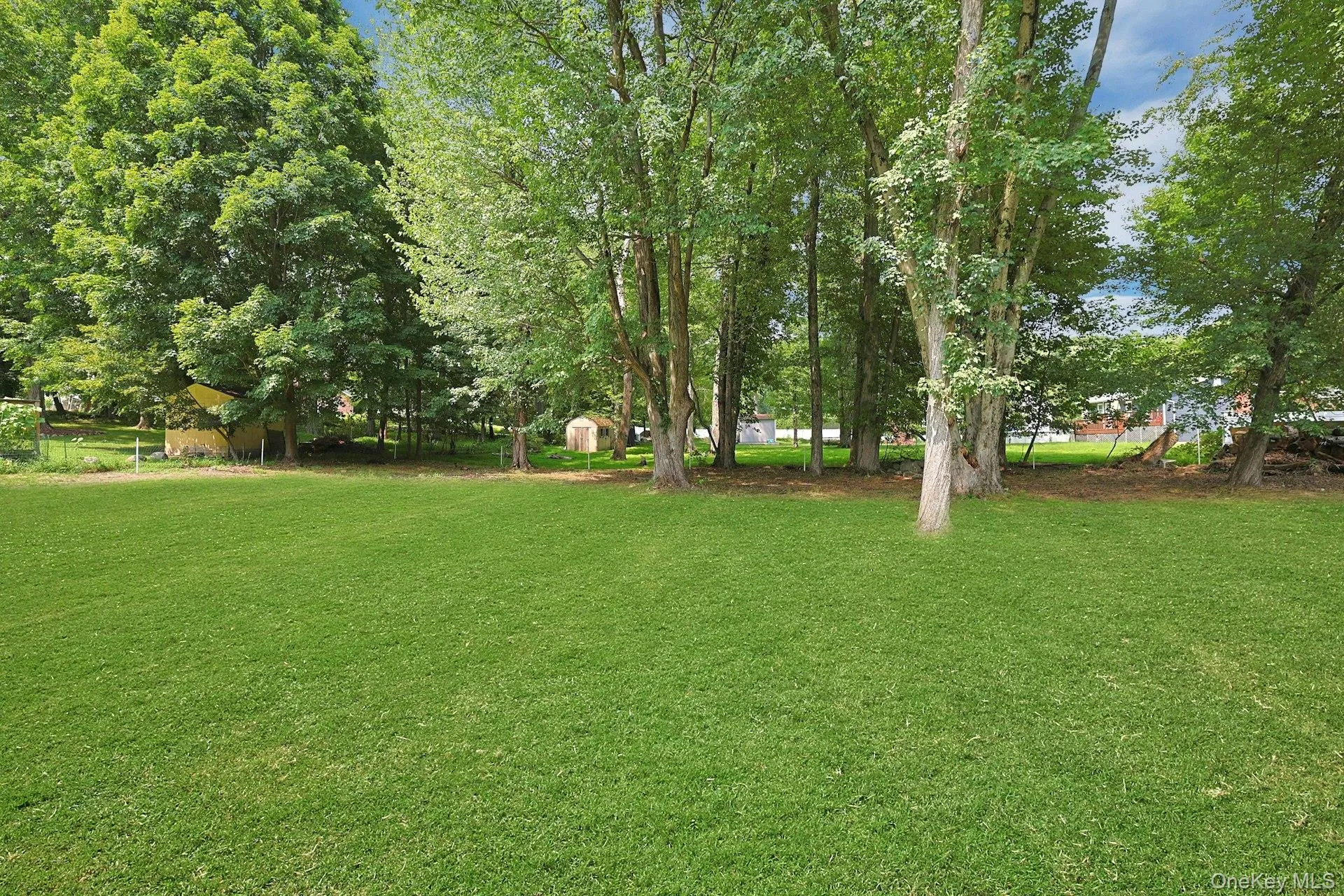 4 Flower Lane, Clarkstown, NY, 4 Bedrooms Bedrooms, 8 Rooms Rooms,2 BathroomsBathrooms,Residential,For Rent,Flower,0,1012174 4 Flower Lane, Clarkstown, NY, 4 Bedrooms Bedrooms, 8 Rooms Rooms,2 BathroomsBathrooms,Residential,For Rent,Flower,0,1012174
