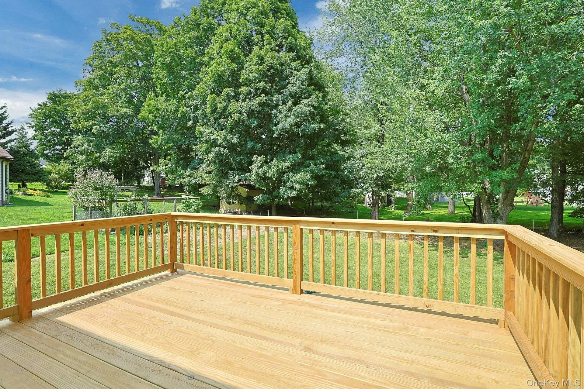 4 Flower Lane, Clarkstown, NY, 4 Bedrooms Bedrooms, 8 Rooms Rooms,2 BathroomsBathrooms,Residential,For Rent,Flower,0,1012174 4 Flower Lane, Clarkstown, NY, 4 Bedrooms Bedrooms, 8 Rooms Rooms,2 BathroomsBathrooms,Residential,For Rent,Flower,0,1012174