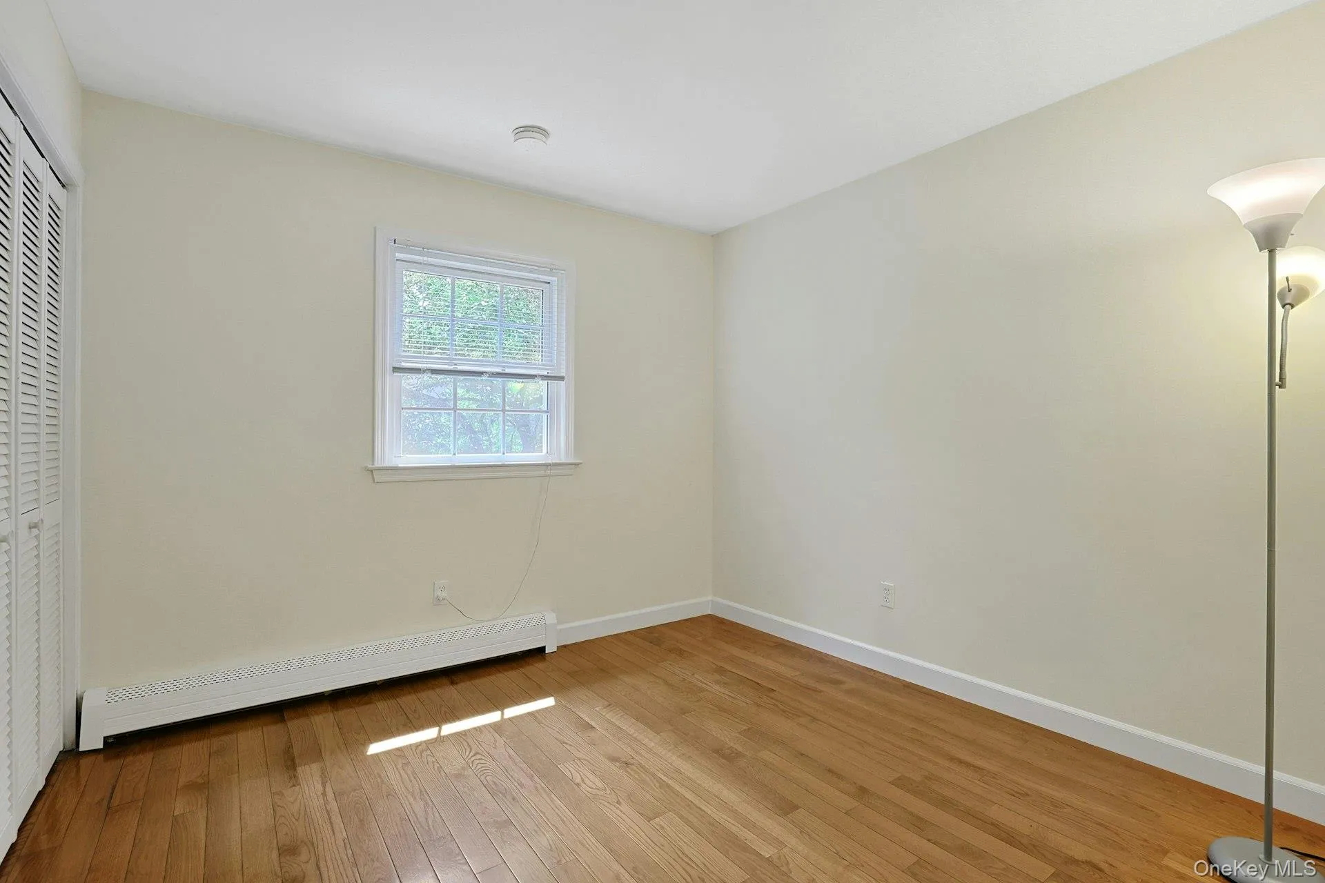 4 Flower Lane, Clarkstown, NY, 4 Bedrooms Bedrooms, 8 Rooms Rooms,2 BathroomsBathrooms,Residential,For Rent,Flower,0,1012174 4 Flower Lane, Clarkstown, NY, 4 Bedrooms Bedrooms, 8 Rooms Rooms,2 BathroomsBathrooms,Residential,For Rent,Flower,0,1012174