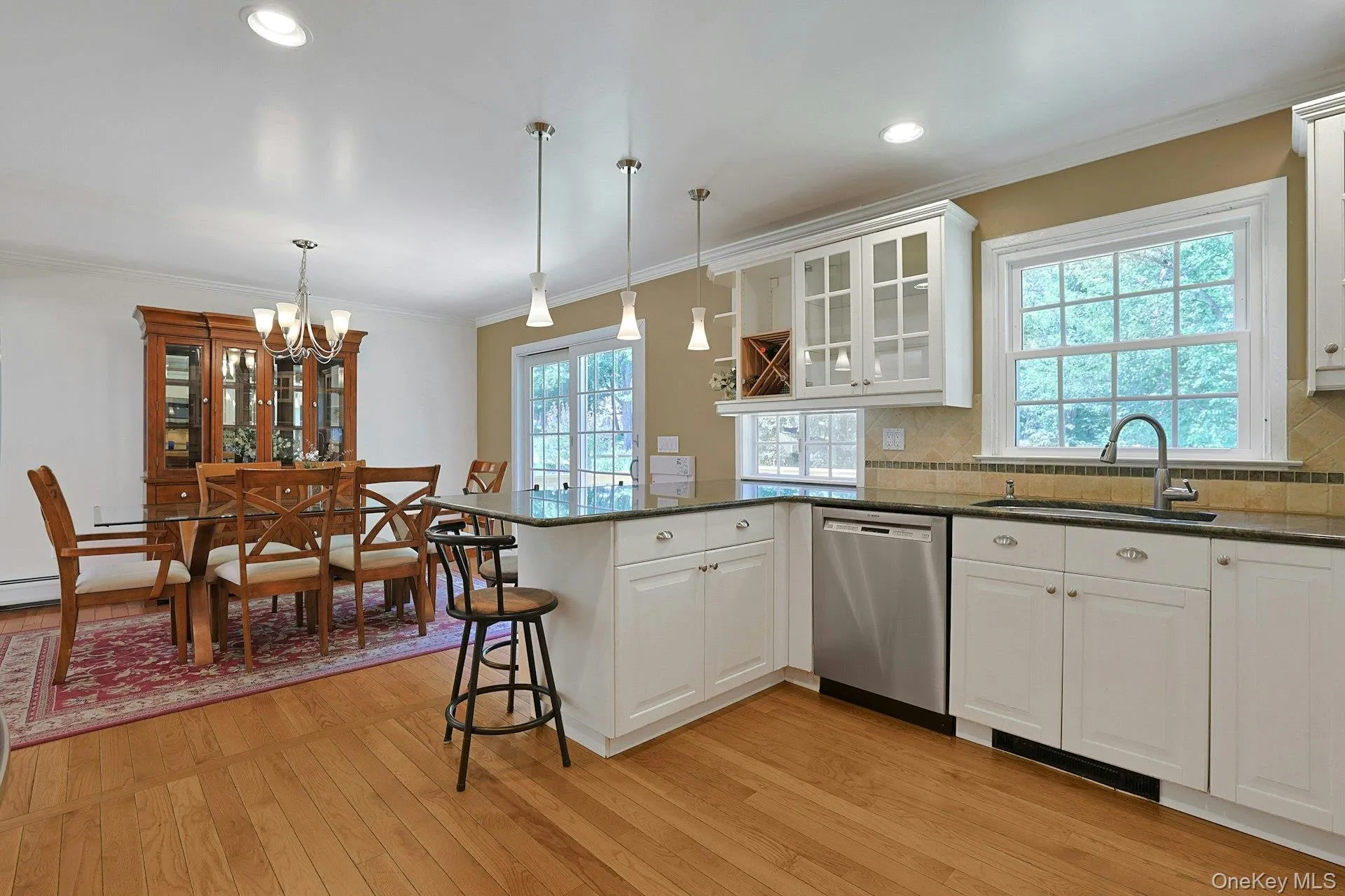 4 Flower Lane, Clarkstown, NY, 4 Bedrooms Bedrooms, 8 Rooms Rooms,2 BathroomsBathrooms,Residential,For Rent,Flower,0,1012174 4 Flower Lane, Clarkstown, NY, 4 Bedrooms Bedrooms, 8 Rooms Rooms,2 BathroomsBathrooms,Residential,For Rent,Flower,0,1012174