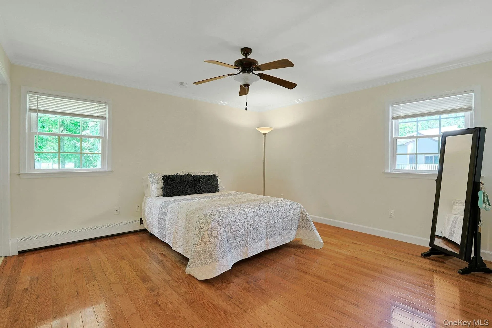 4 Flower Lane, Clarkstown, NY, 4 Bedrooms Bedrooms, 8 Rooms Rooms,2 BathroomsBathrooms,Residential,For Rent,Flower,0,1012174 4 Flower Lane, Clarkstown, NY, 4 Bedrooms Bedrooms, 8 Rooms Rooms,2 BathroomsBathrooms,Residential,For Rent,Flower,0,1012174