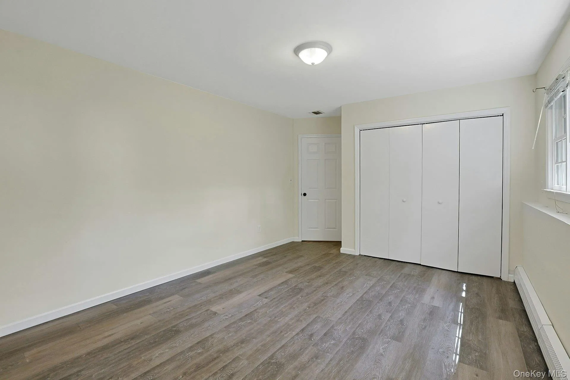 4 Flower Lane, Clarkstown, NY, 4 Bedrooms Bedrooms, 8 Rooms Rooms,2 BathroomsBathrooms,Residential,For Rent,Flower,0,1012174 4 Flower Lane, Clarkstown, NY, 4 Bedrooms Bedrooms, 8 Rooms Rooms,2 BathroomsBathrooms,Residential,For Rent,Flower,0,1012174
