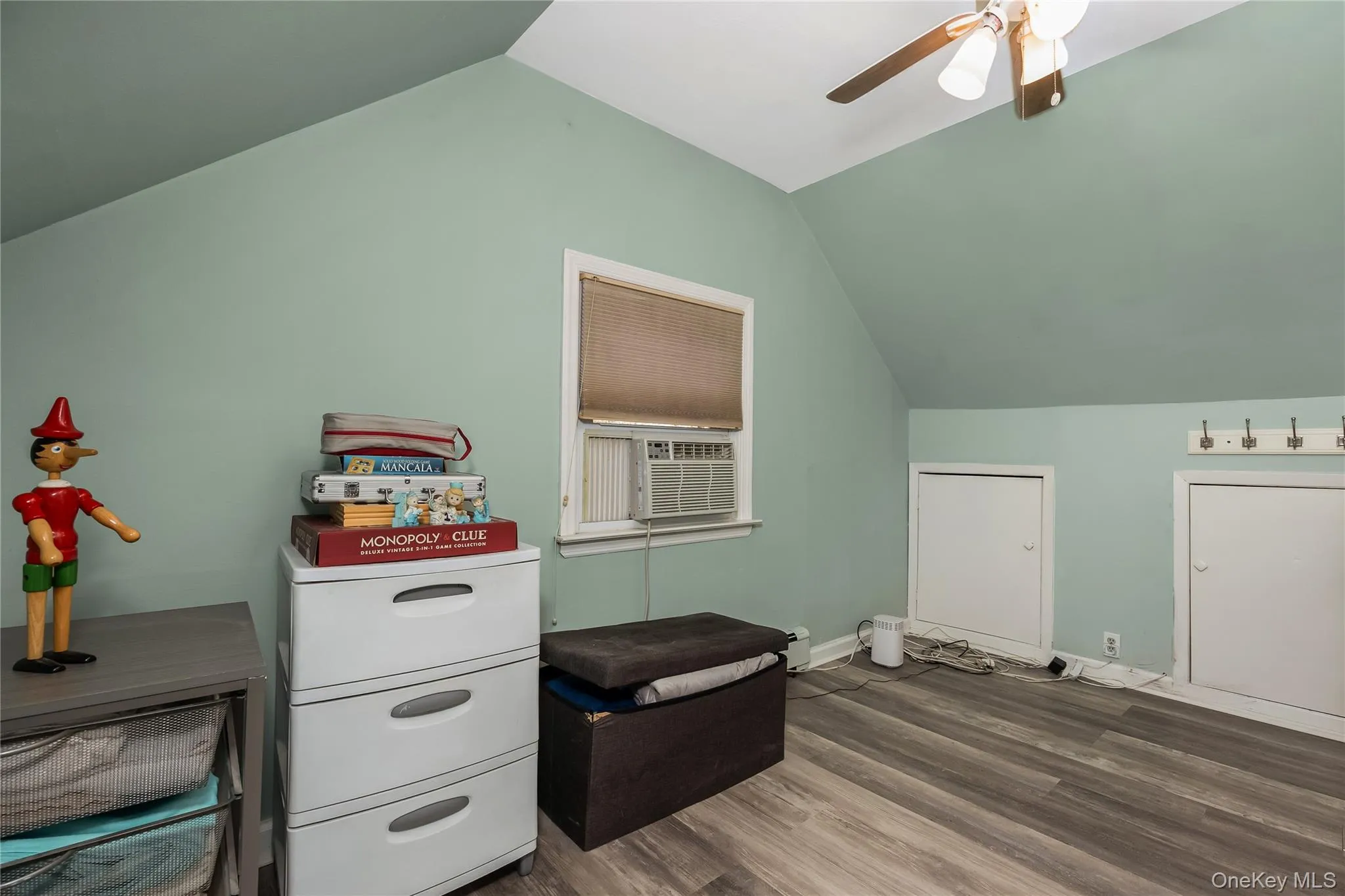 65 Club Lane, Hempstead, NY, 4 Bedrooms Bedrooms, 7 Rooms Rooms,2 BathroomsBathrooms,Residential,For Rent,Club,0,1012178 65 Club Lane, Hempstead, NY, 4 Bedrooms Bedrooms, 7 Rooms Rooms,2 BathroomsBathrooms,Residential,For Rent,Club,0,1012178