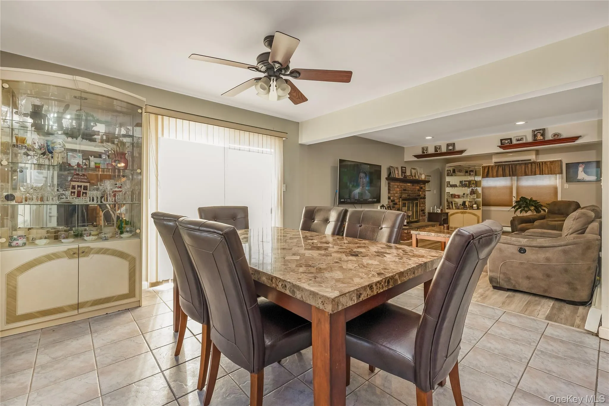 65 Club Lane, Hempstead, NY, 4 Bedrooms Bedrooms, 7 Rooms Rooms,2 BathroomsBathrooms,Residential,For Rent,Club,0,1012178 65 Club Lane, Hempstead, NY, 4 Bedrooms Bedrooms, 7 Rooms Rooms,2 BathroomsBathrooms,Residential,For Rent,Club,0,1012178