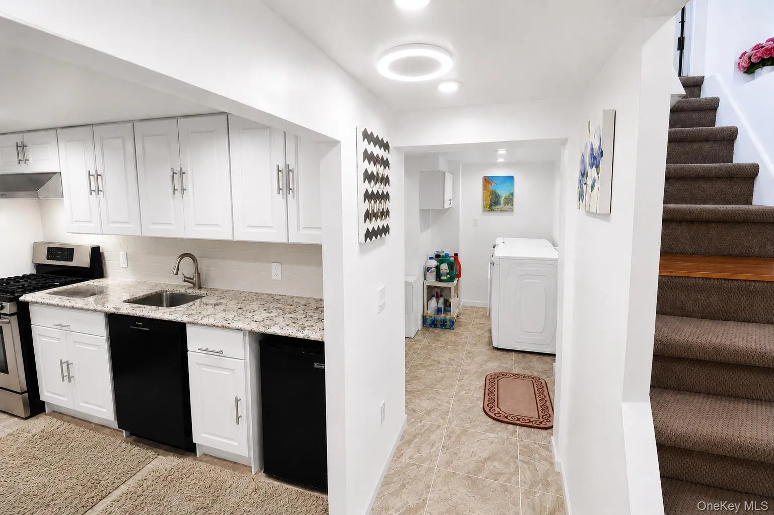40 Emmett Terrace, New Rochelle, NY, 3 Bedrooms Bedrooms, 14 Rooms Rooms,2 BathroomsBathrooms,Residential,For Rent,Emmett,0,1012179 40 Emmett Terrace, New Rochelle, NY, 3 Bedrooms Bedrooms, 14 Rooms Rooms,2 BathroomsBathrooms,Residential,For Rent,Emmett,0,1012179