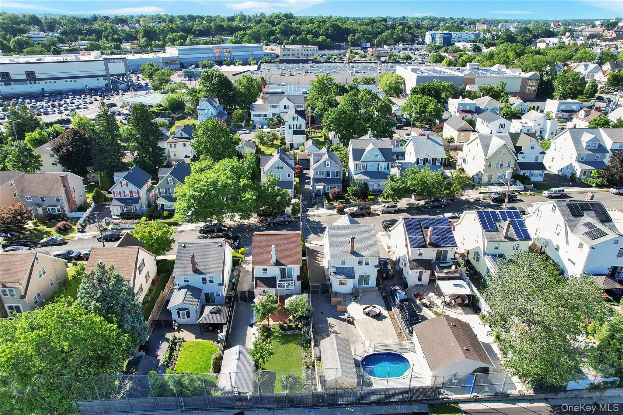 40 Emmett Terrace, New Rochelle, NY, 3 Bedrooms Bedrooms, 14 Rooms Rooms,2 BathroomsBathrooms,Residential,For Rent,Emmett,0,1012179 40 Emmett Terrace, New Rochelle, NY, 3 Bedrooms Bedrooms, 14 Rooms Rooms,2 BathroomsBathrooms,Residential,For Rent,Emmett,0,1012179