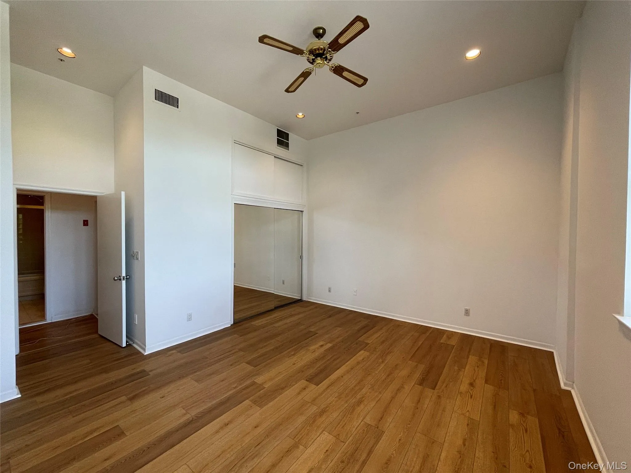 55 Hartsdale Avenue, Greenburgh, NY, 1 Bedroom Bedrooms, 3 Rooms Rooms,1 BathroomBathrooms,Residential,For Rent,Hartsdale,0,1012180 55 Hartsdale Avenue, Greenburgh, NY, 1 Bedroom Bedrooms, 3 Rooms Rooms,1 BathroomBathrooms,Residential,For Rent,Hartsdale,0,1012180