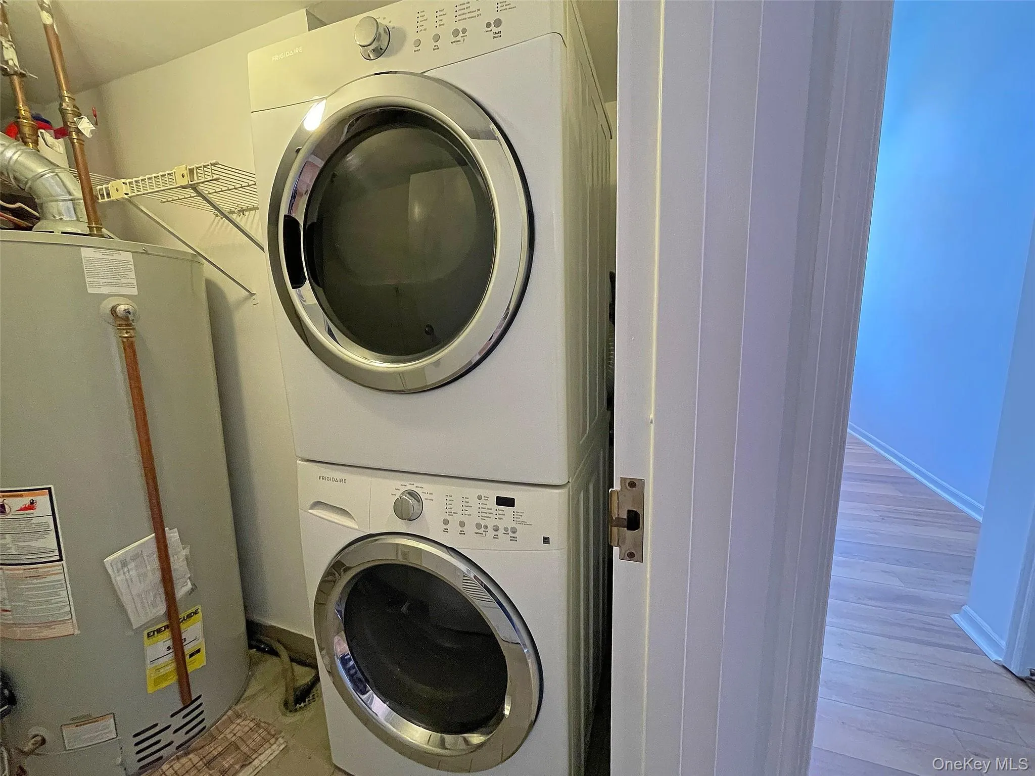 55 Hartsdale Avenue, Greenburgh, NY, 1 Bedroom Bedrooms, 3 Rooms Rooms,1 BathroomBathrooms,Residential,For Rent,Hartsdale,0,1012180 55 Hartsdale Avenue, Greenburgh, NY, 1 Bedroom Bedrooms, 3 Rooms Rooms,1 BathroomBathrooms,Residential,For Rent,Hartsdale,0,1012180