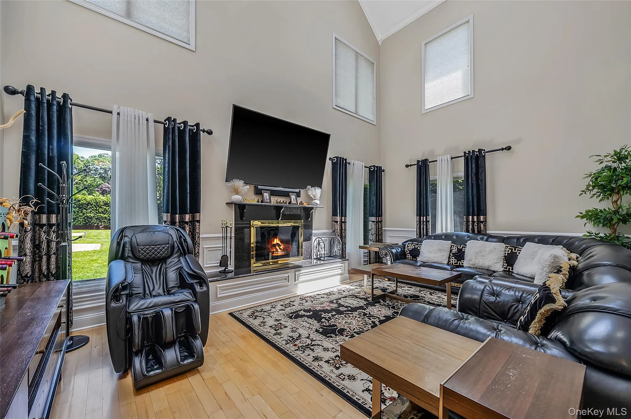 In-law suite entry In-law suite entry