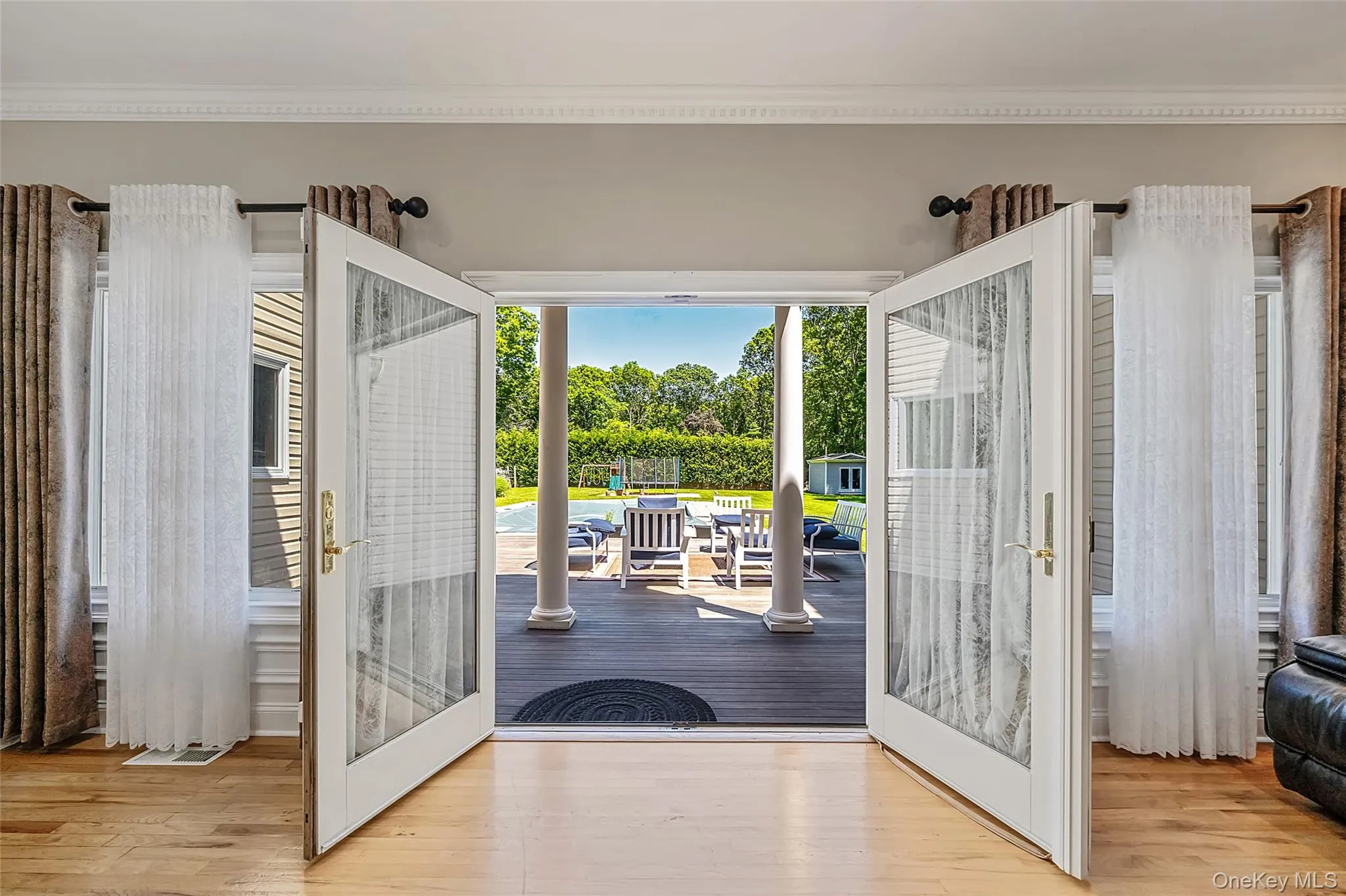 2 Jodi Drive, Brookhaven, NY, 6 Bedrooms Bedrooms, 13 Rooms Rooms,5 BathroomsBathrooms,Residential,For Rent,Jodi,0,1012182 2 Jodi Drive, Brookhaven, NY, 6 Bedrooms Bedrooms, 13 Rooms Rooms,5 BathroomsBathrooms,Residential,For Rent,Jodi,0,1012182