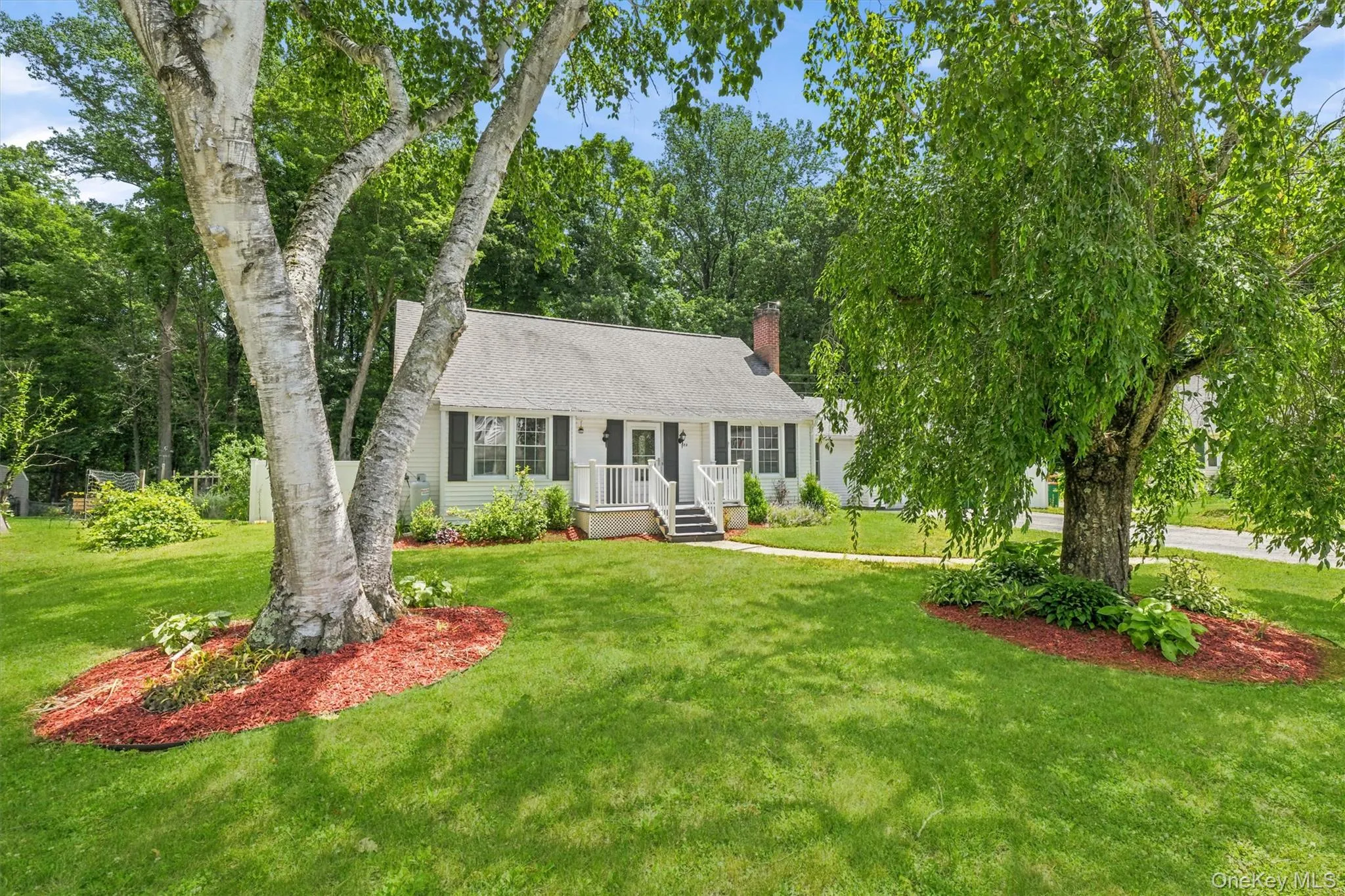 20 Valley View Road, Hyde Park, NY, 4 Bedrooms Bedrooms, 8 Rooms Rooms,2 BathroomsBathrooms,Residential,For Rent,Valley View,0,KEY1012183 20 Valley View Road, Hyde Park, NY, 4 Bedrooms Bedrooms, 8 Rooms Rooms,2 BathroomsBathrooms,Residential,For Rent,Valley View,0,KEY1012183