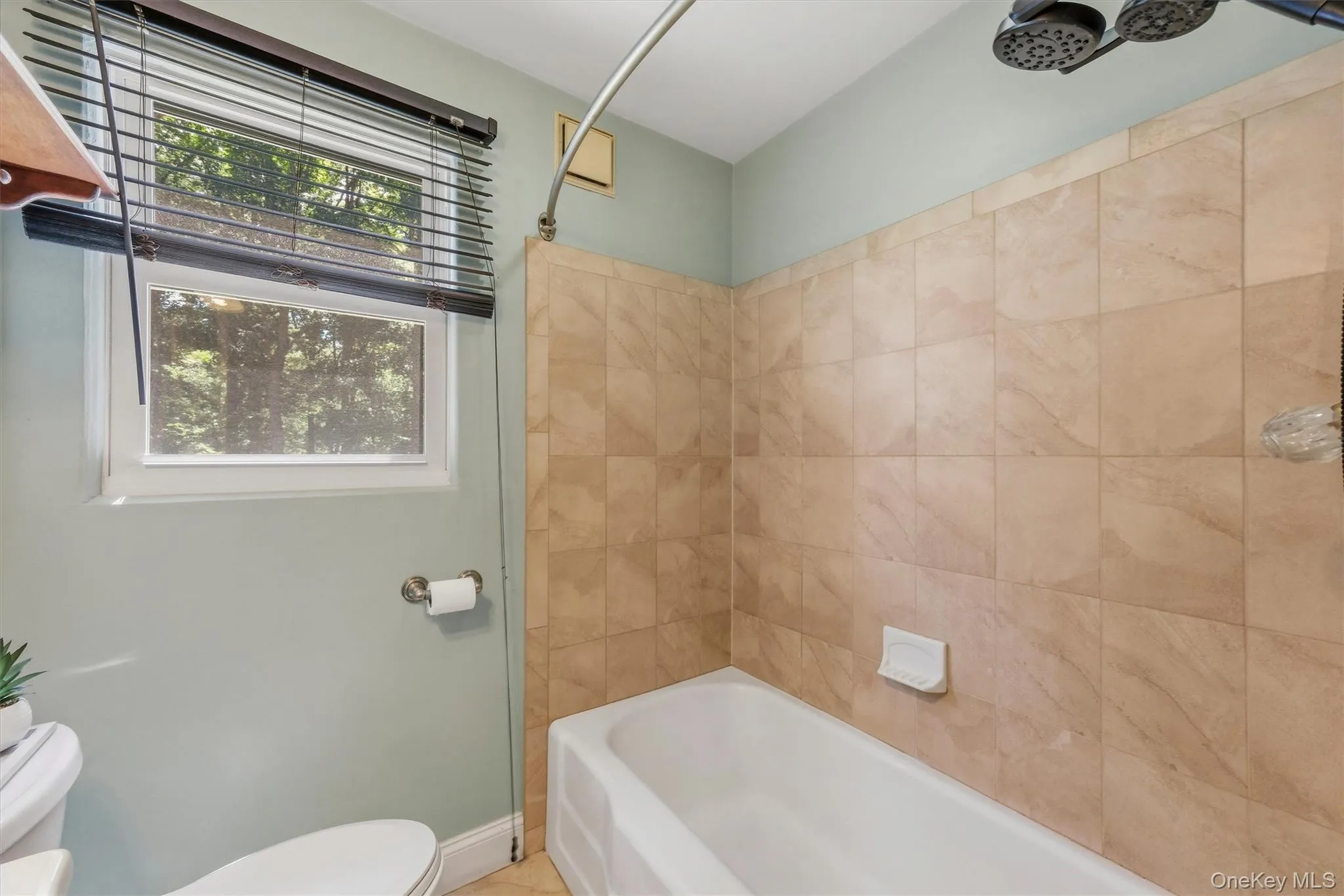 20 Valley View Road, Hyde Park, NY, 4 Bedrooms Bedrooms, 8 Rooms Rooms,2 BathroomsBathrooms,Residential,For Rent,Valley View,0,KEY1012183 20 Valley View Road, Hyde Park, NY, 4 Bedrooms Bedrooms, 8 Rooms Rooms,2 BathroomsBathrooms,Residential,For Rent,Valley View,0,KEY1012183