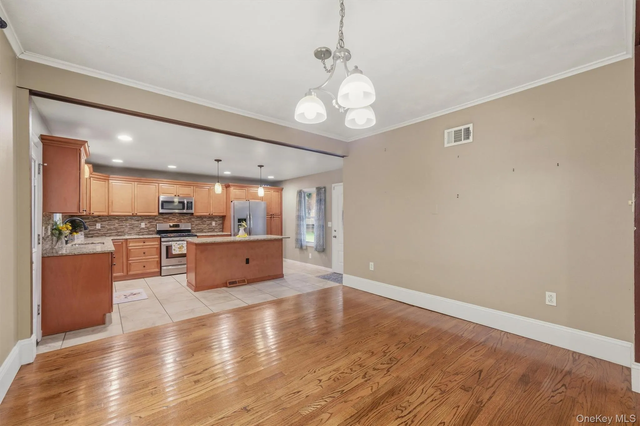 20 Valley View Road, Hyde Park, NY, 4 Bedrooms Bedrooms, 8 Rooms Rooms,2 BathroomsBathrooms,Residential,For Rent,Valley View,0,KEY1012183 20 Valley View Road, Hyde Park, NY, 4 Bedrooms Bedrooms, 8 Rooms Rooms,2 BathroomsBathrooms,Residential,For Rent,Valley View,0,KEY1012183