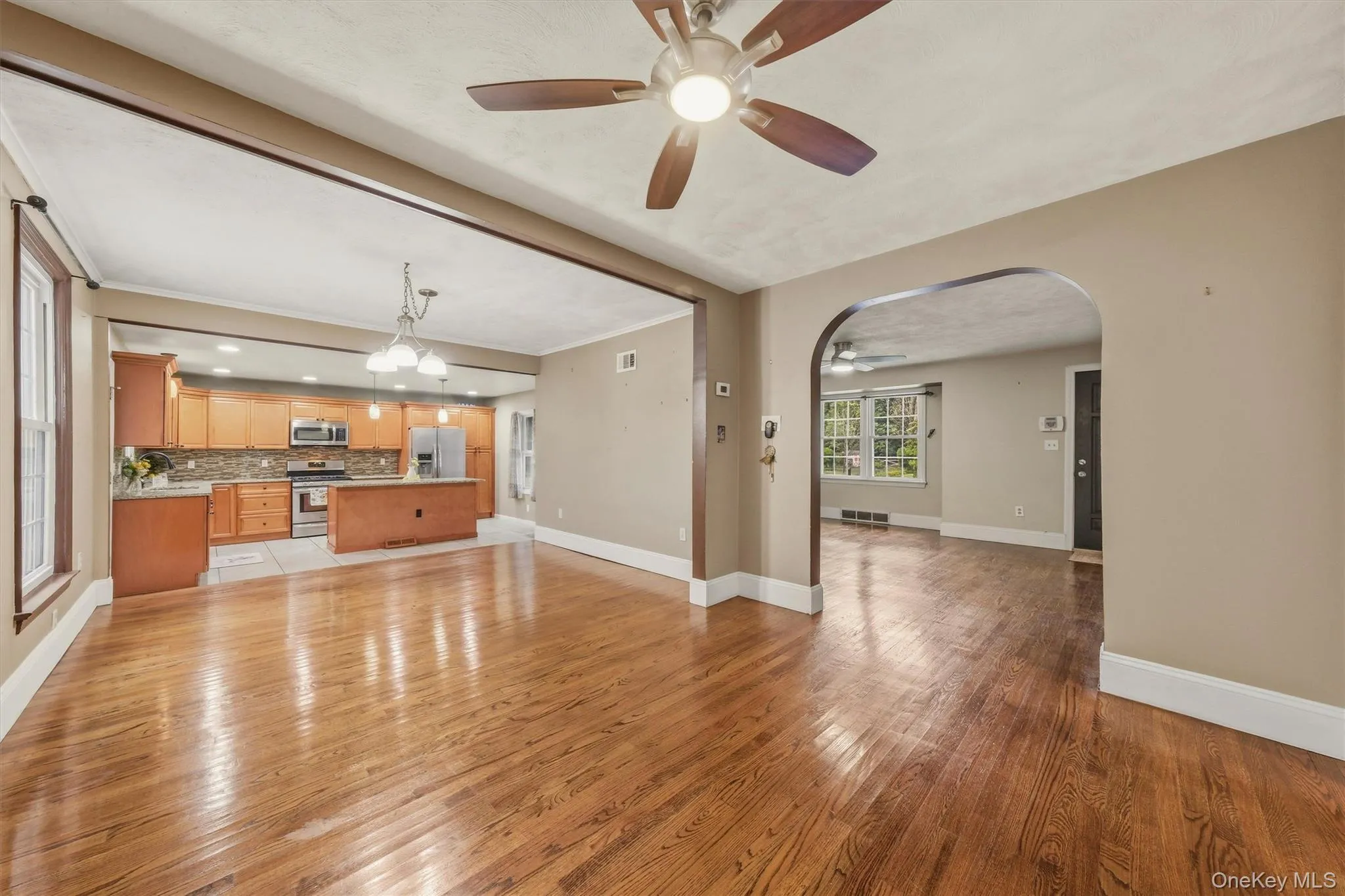 20 Valley View Road, Hyde Park, NY, 4 Bedrooms Bedrooms, 8 Rooms Rooms,2 BathroomsBathrooms,Residential,For Rent,Valley View,0,KEY1012183 20 Valley View Road, Hyde Park, NY, 4 Bedrooms Bedrooms, 8 Rooms Rooms,2 BathroomsBathrooms,Residential,For Rent,Valley View,0,KEY1012183