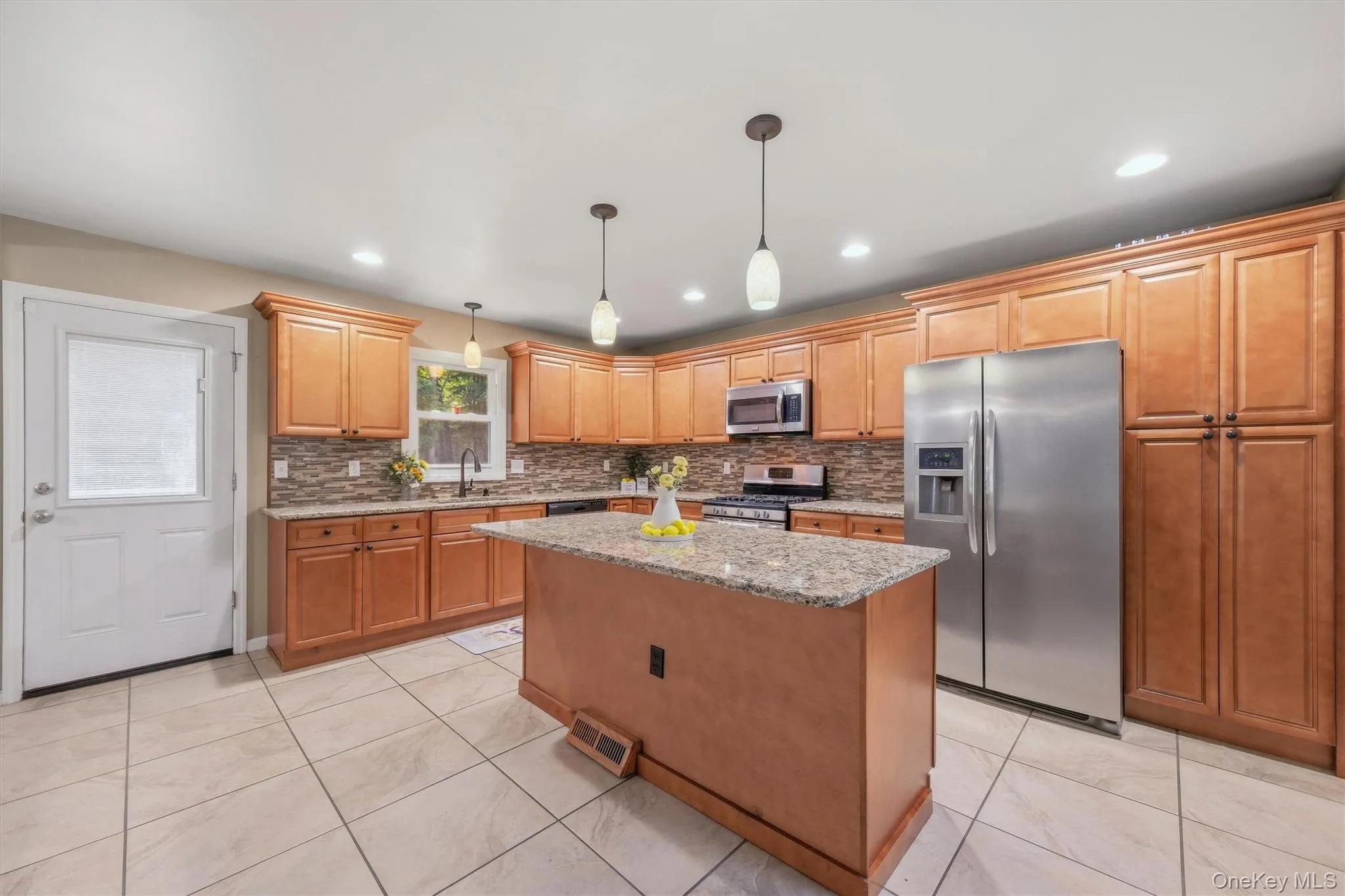 20 Valley View Road, Hyde Park, NY, 4 Bedrooms Bedrooms, 8 Rooms Rooms,2 BathroomsBathrooms,Residential,For Rent,Valley View,0,KEY1012183 20 Valley View Road, Hyde Park, NY, 4 Bedrooms Bedrooms, 8 Rooms Rooms,2 BathroomsBathrooms,Residential,For Rent,Valley View,0,KEY1012183