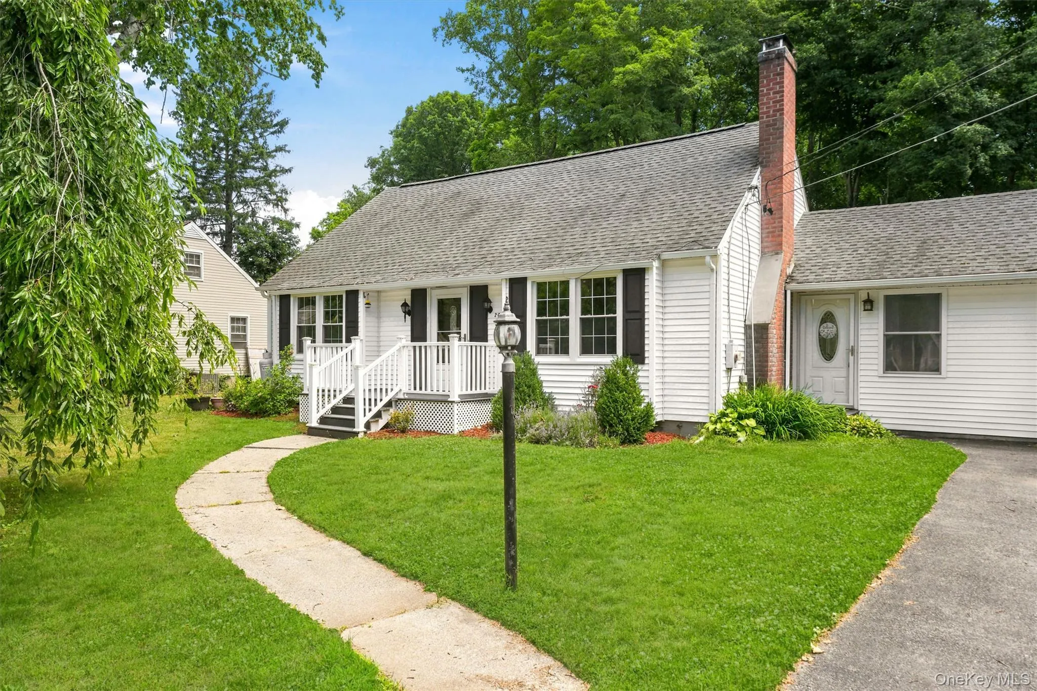 20 Valley View Road, Hyde Park, NY, 4 Bedrooms Bedrooms, 8 Rooms Rooms,2 BathroomsBathrooms,Residential,For Rent,Valley View,0,KEY1012183 20 Valley View Road, Hyde Park, NY, 4 Bedrooms Bedrooms, 8 Rooms Rooms,2 BathroomsBathrooms,Residential,For Rent,Valley View,0,KEY1012183