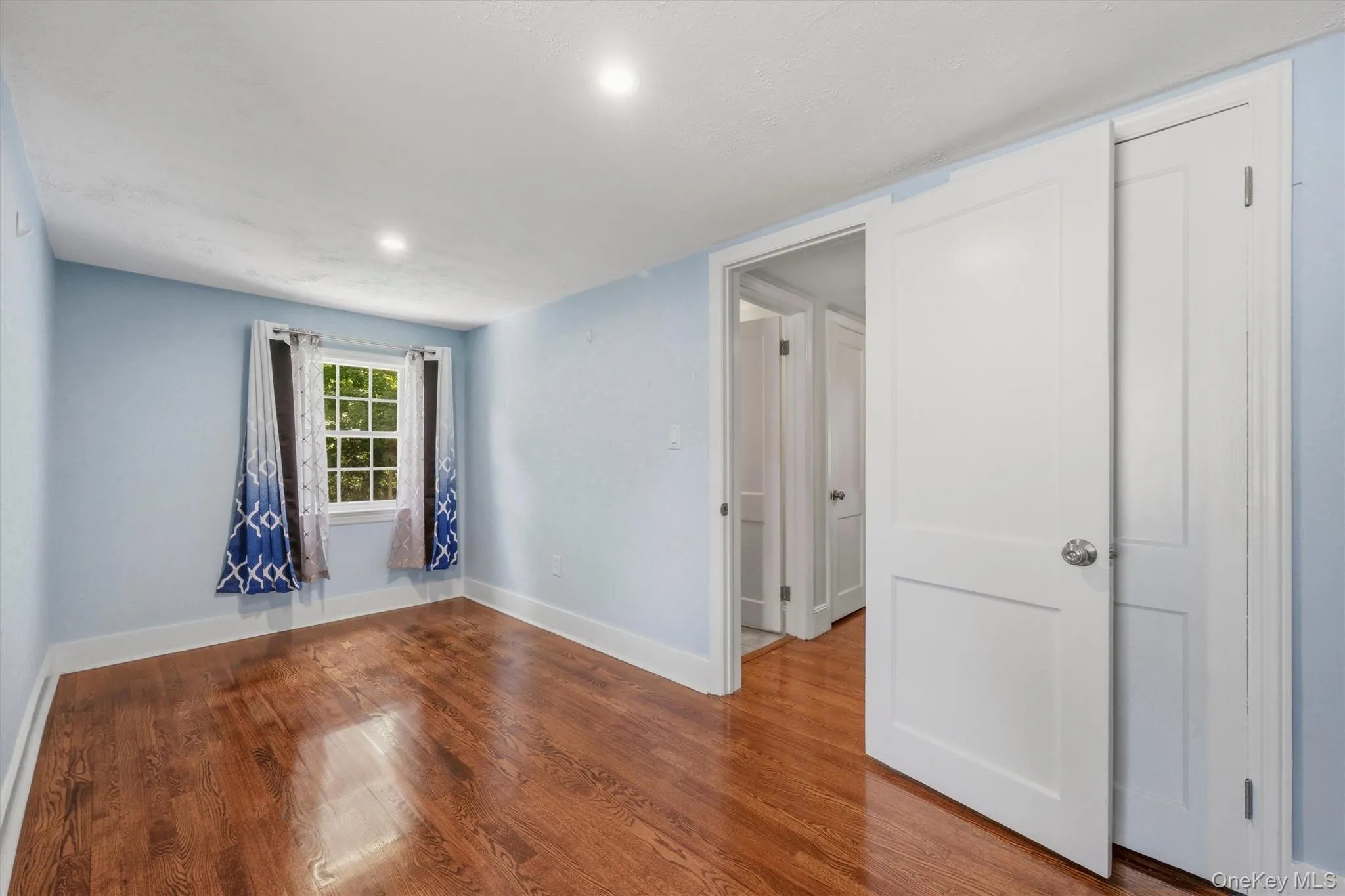 20 Valley View Road, Hyde Park, NY, 4 Bedrooms Bedrooms, 8 Rooms Rooms,2 BathroomsBathrooms,Residential,For Rent,Valley View,0,KEY1012183 20 Valley View Road, Hyde Park, NY, 4 Bedrooms Bedrooms, 8 Rooms Rooms,2 BathroomsBathrooms,Residential,For Rent,Valley View,0,KEY1012183