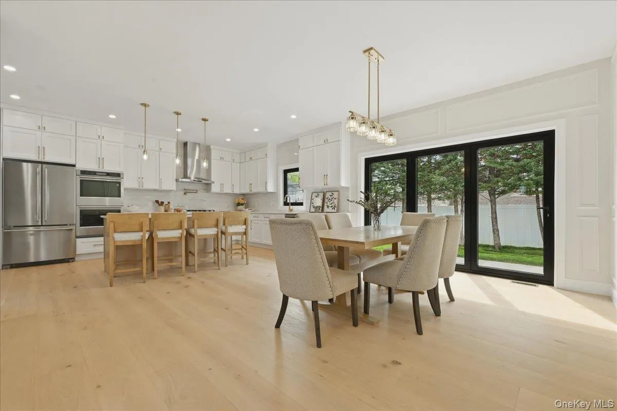 24 Middle Lane, Hempstead, NY, 5 Bedrooms Bedrooms, 8 Rooms Rooms,5 BathroomsBathrooms,Residential,For Rent,Middle,0,1012186 24 Middle Lane, Hempstead, NY, 5 Bedrooms Bedrooms, 8 Rooms Rooms,5 BathroomsBathrooms,Residential,For Rent,Middle,0,1012186