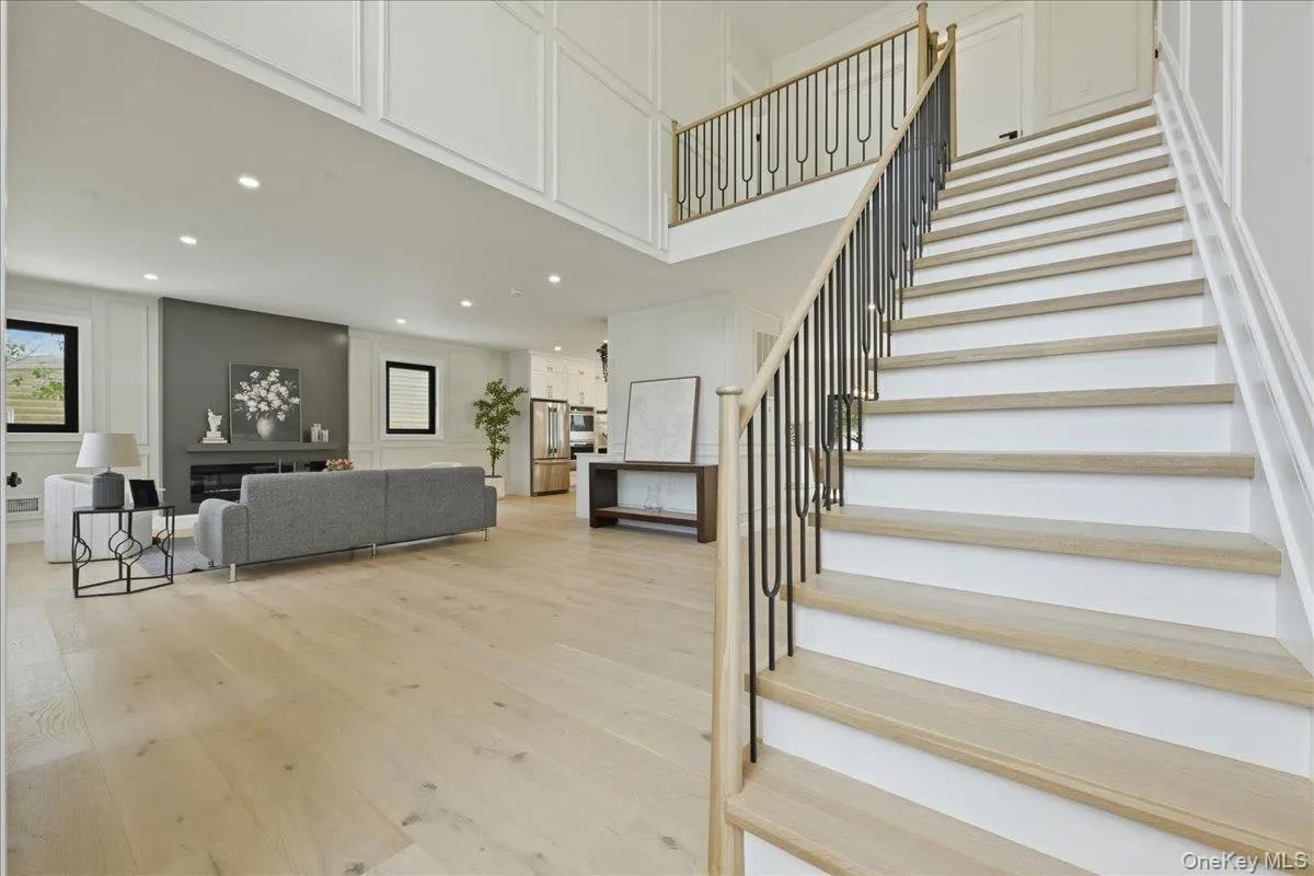 24 Middle Lane, Hempstead, NY, 5 Bedrooms Bedrooms, 8 Rooms Rooms,5 BathroomsBathrooms,Residential,For Rent,Middle,0,1012186 24 Middle Lane, Hempstead, NY, 5 Bedrooms Bedrooms, 8 Rooms Rooms,5 BathroomsBathrooms,Residential,For Rent,Middle,0,1012186