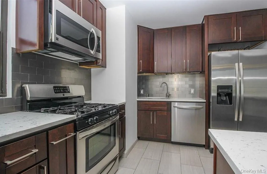 10 Cottage Place, White Plains, NY, 1 Bedroom Bedrooms, 5 Rooms Rooms,1 BathroomBathrooms,Residential,For Rent,Cottage,0,1012187 10 Cottage Place, White Plains, NY, 1 Bedroom Bedrooms, 5 Rooms Rooms,1 BathroomBathrooms,Residential,For Rent,Cottage,0,1012187