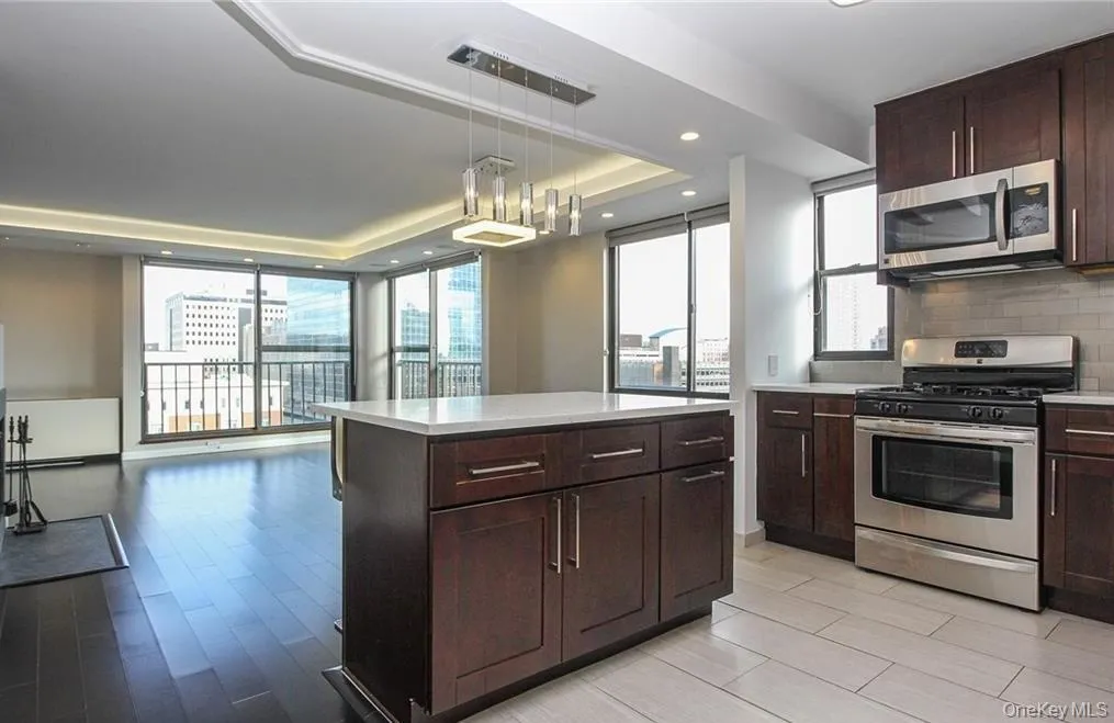 10 Cottage Place, White Plains, NY, 1 Bedroom Bedrooms, 5 Rooms Rooms,1 BathroomBathrooms,Residential,For Rent,Cottage,0,1012187 10 Cottage Place, White Plains, NY, 1 Bedroom Bedrooms, 5 Rooms Rooms,1 BathroomBathrooms,Residential,For Rent,Cottage,0,1012187